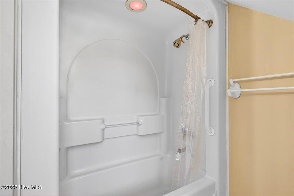 5990 Dutchman Creek Road