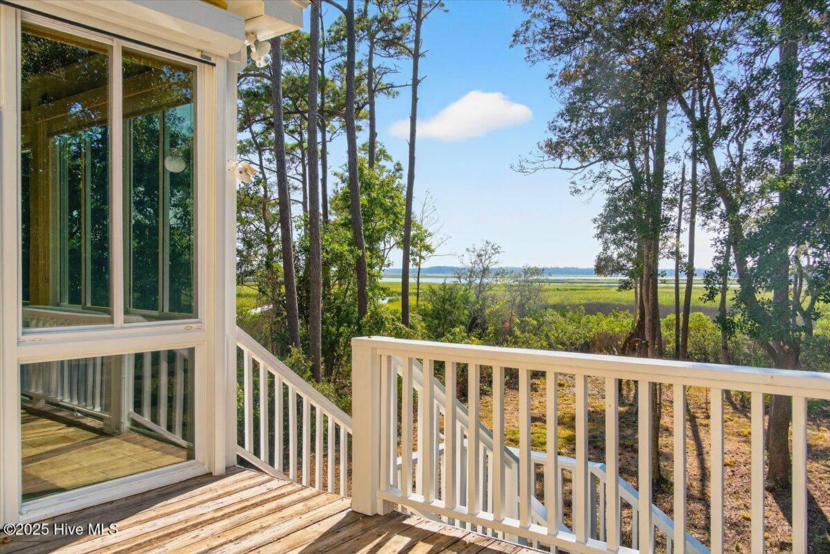 5990 Dutchman Creek Road