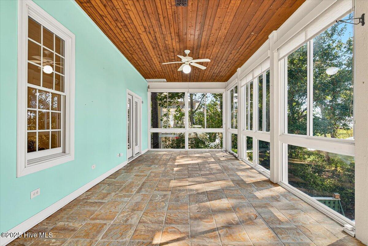 5990 Dutchman Creek Road