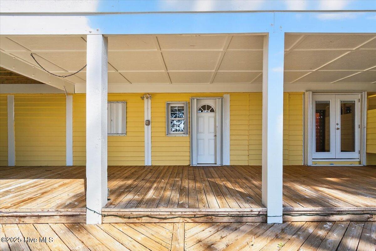 5990 Dutchman Creek Road