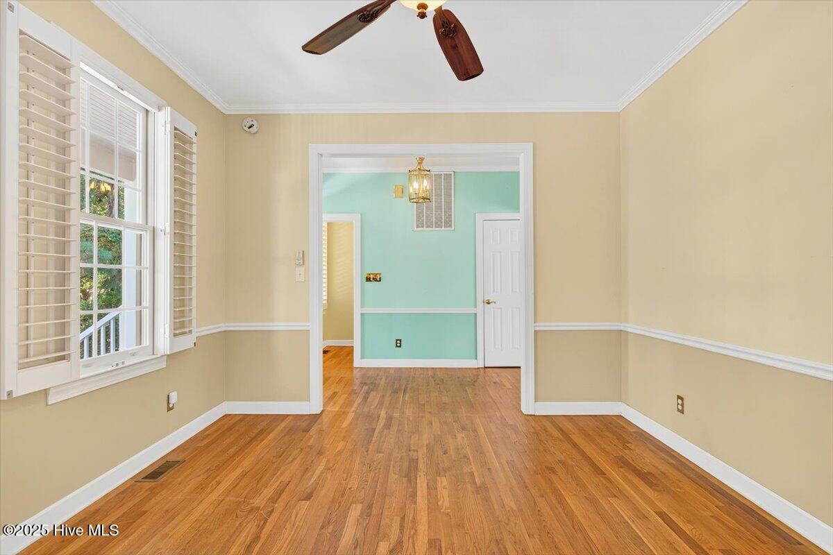 5990 Dutchman Creek Road