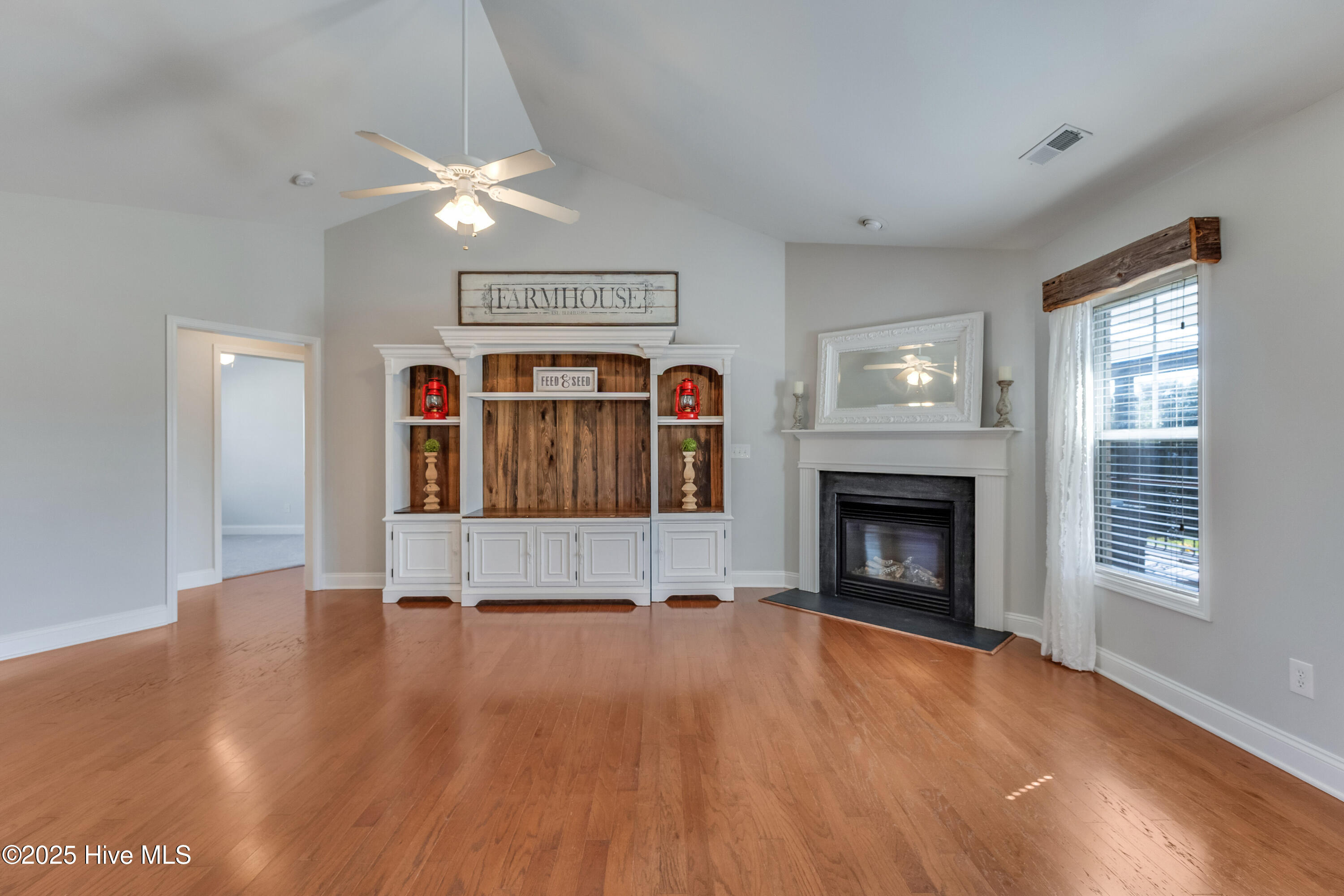 115 Cove Landing