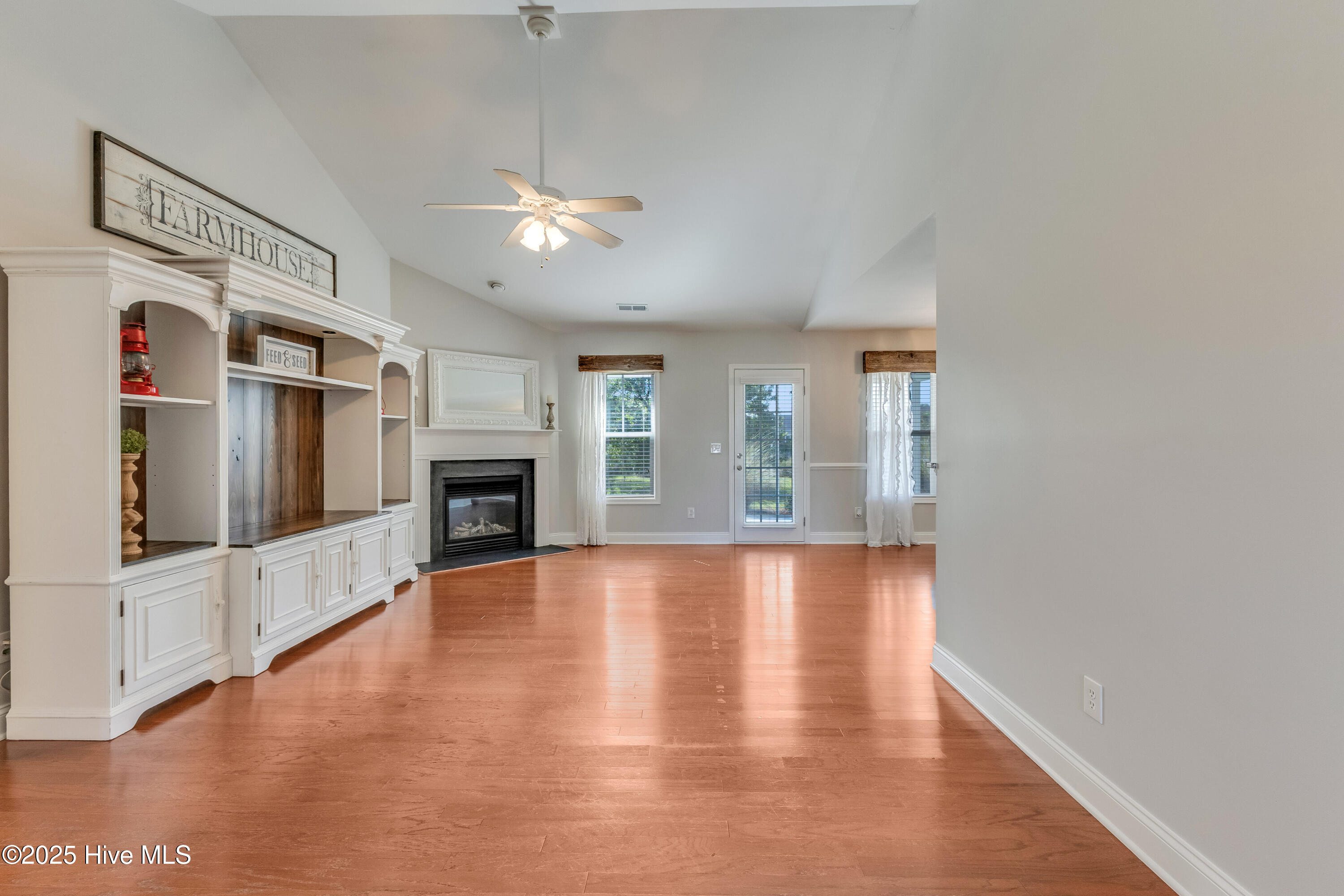 115 Cove Landing