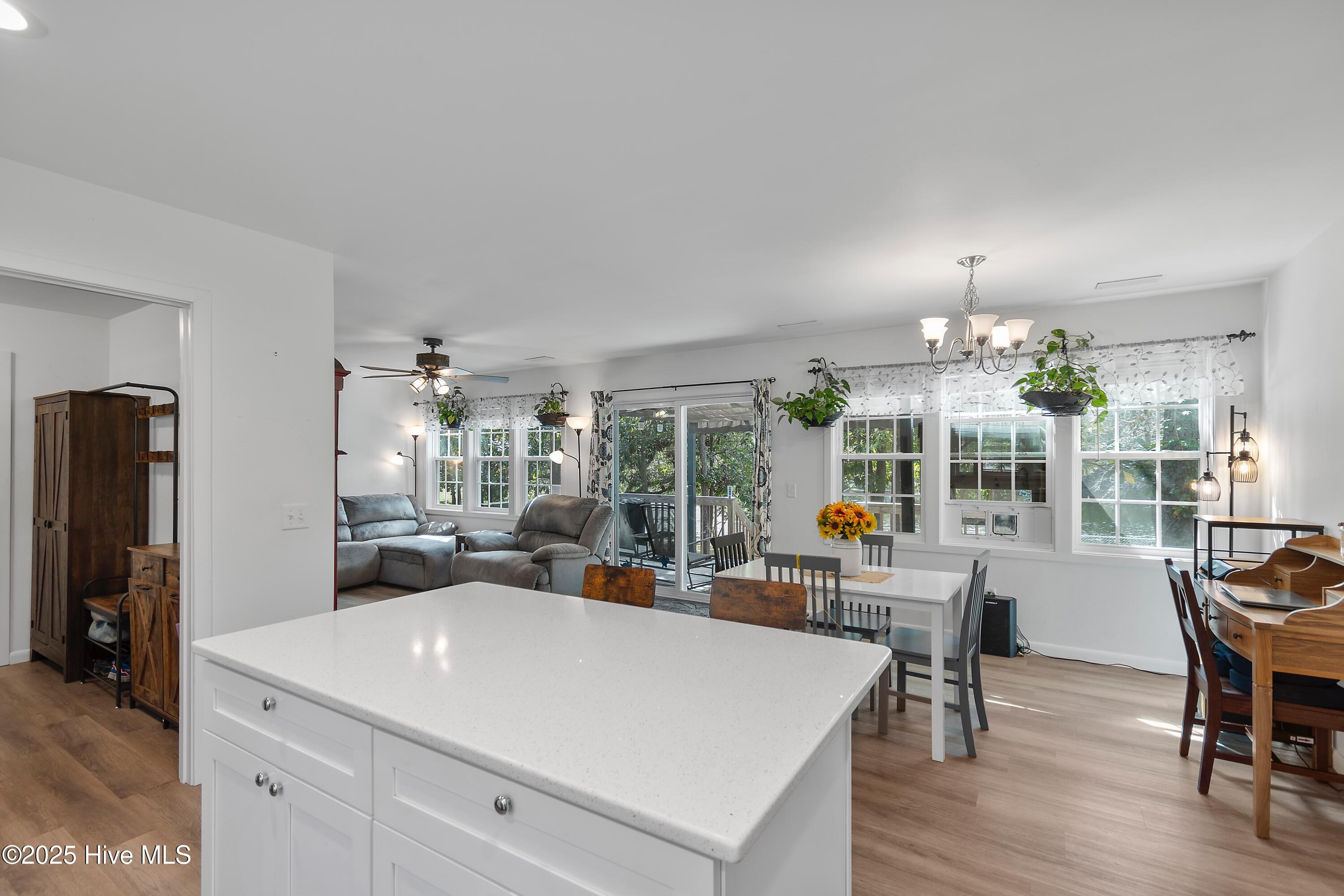 1034 Bayside Lane