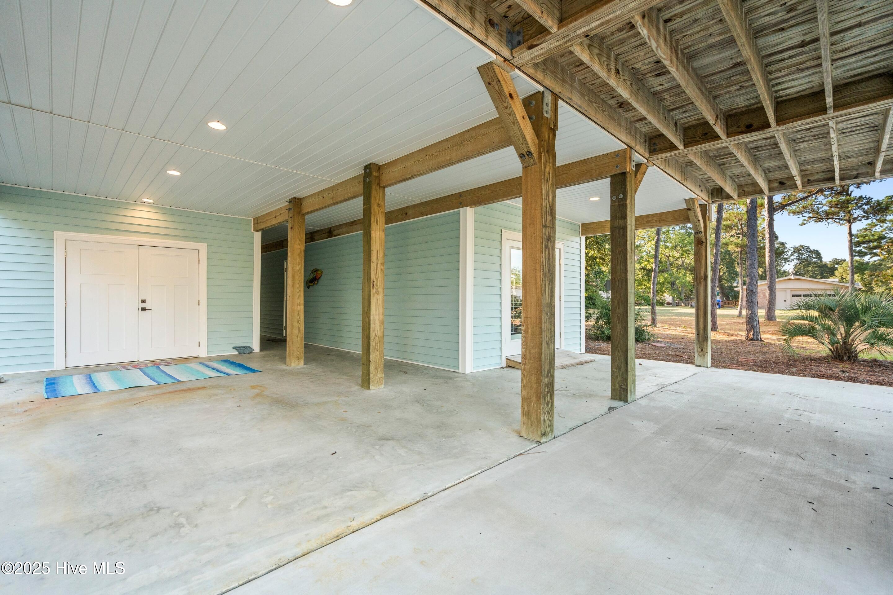 148 NW 4th Street