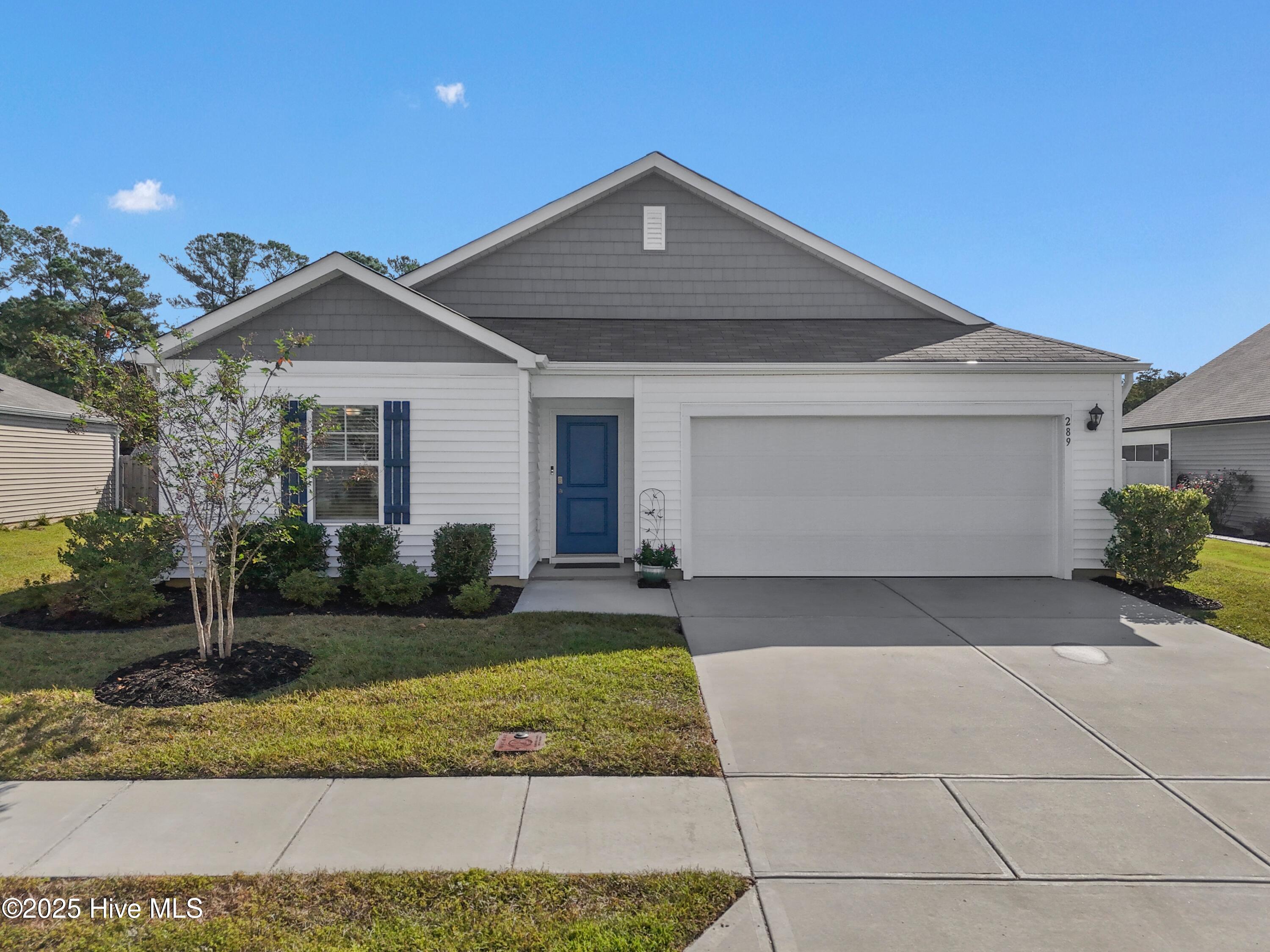 289 Kite Circle NE