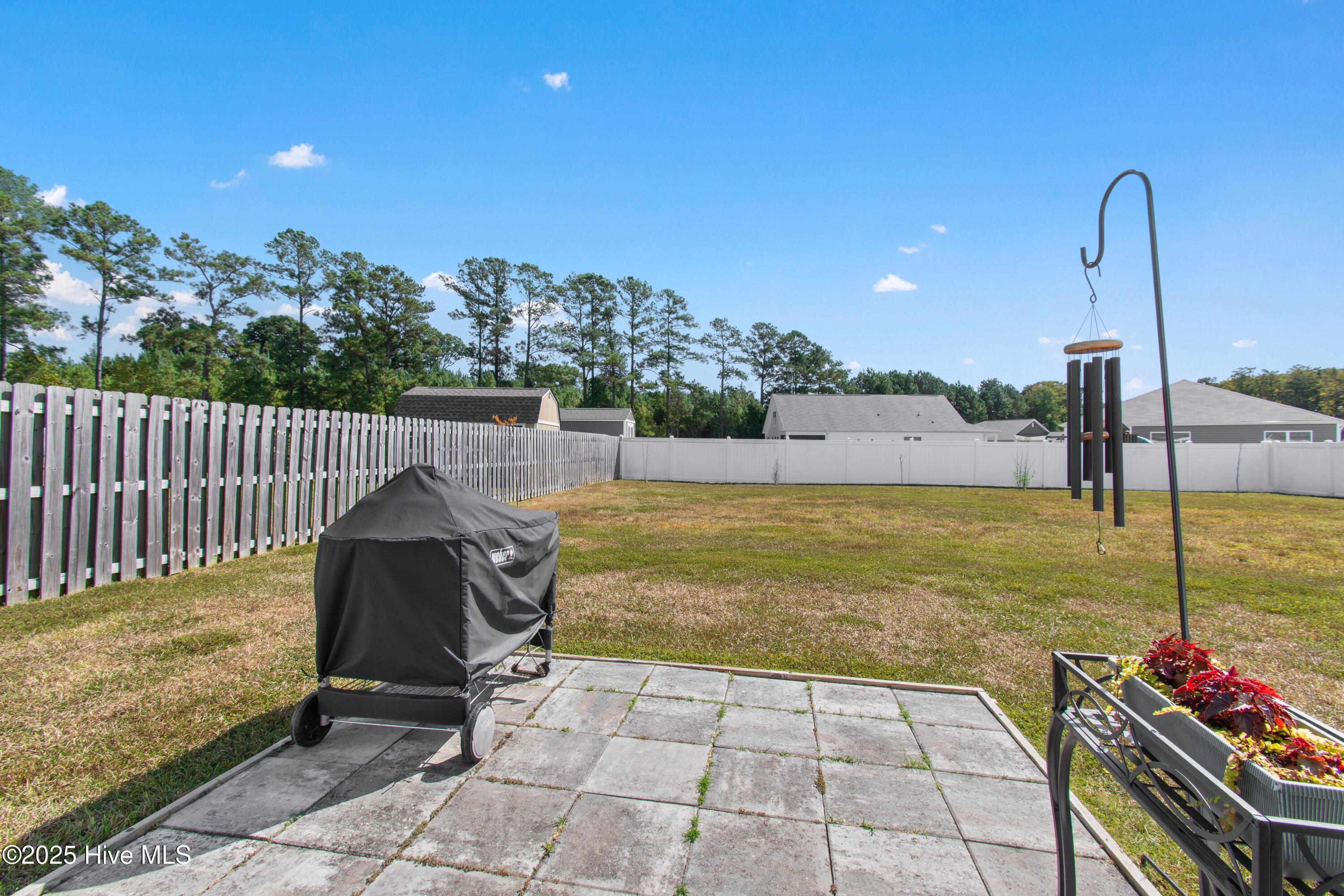 289 Kite Circle NE