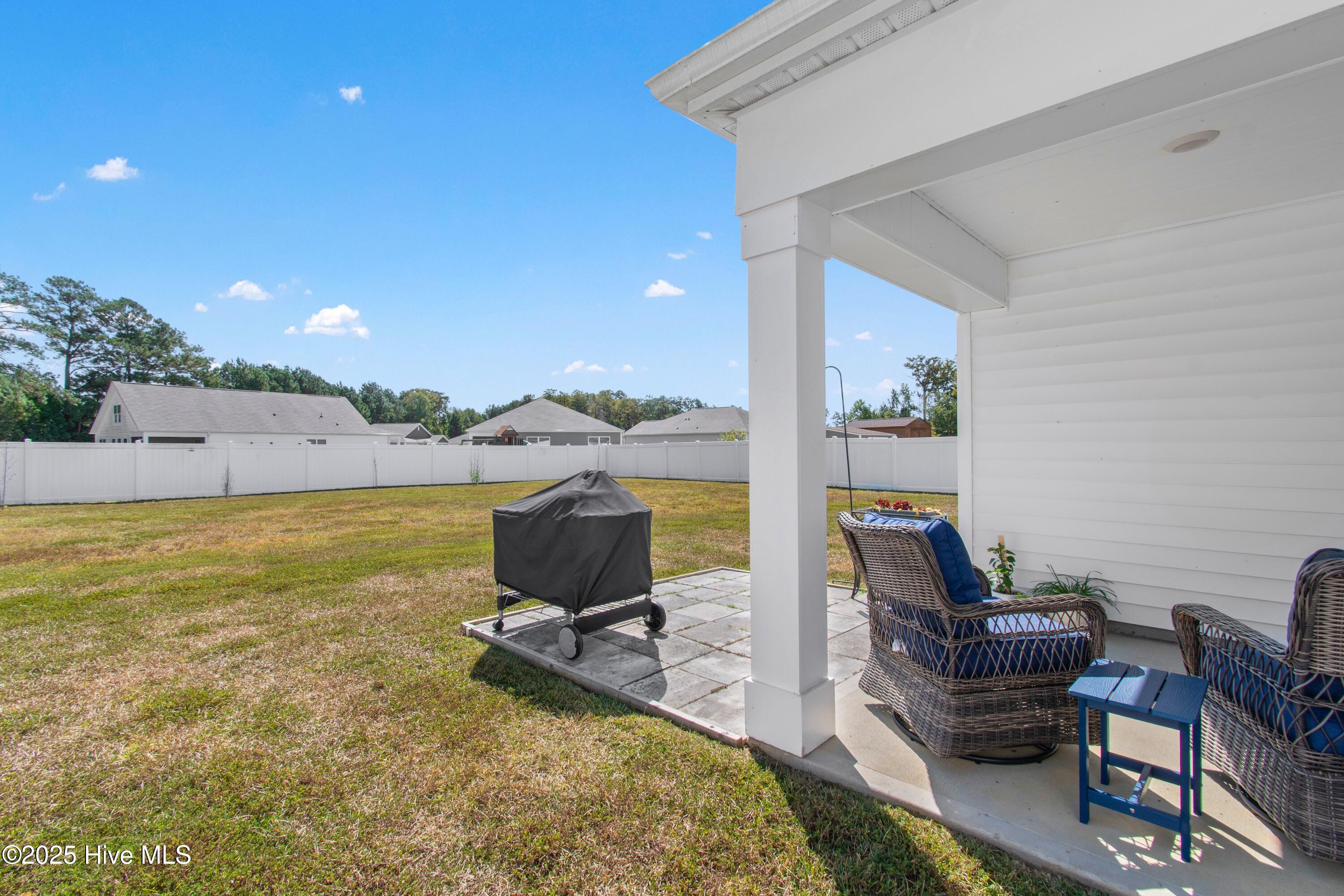 289 Kite Circle NE