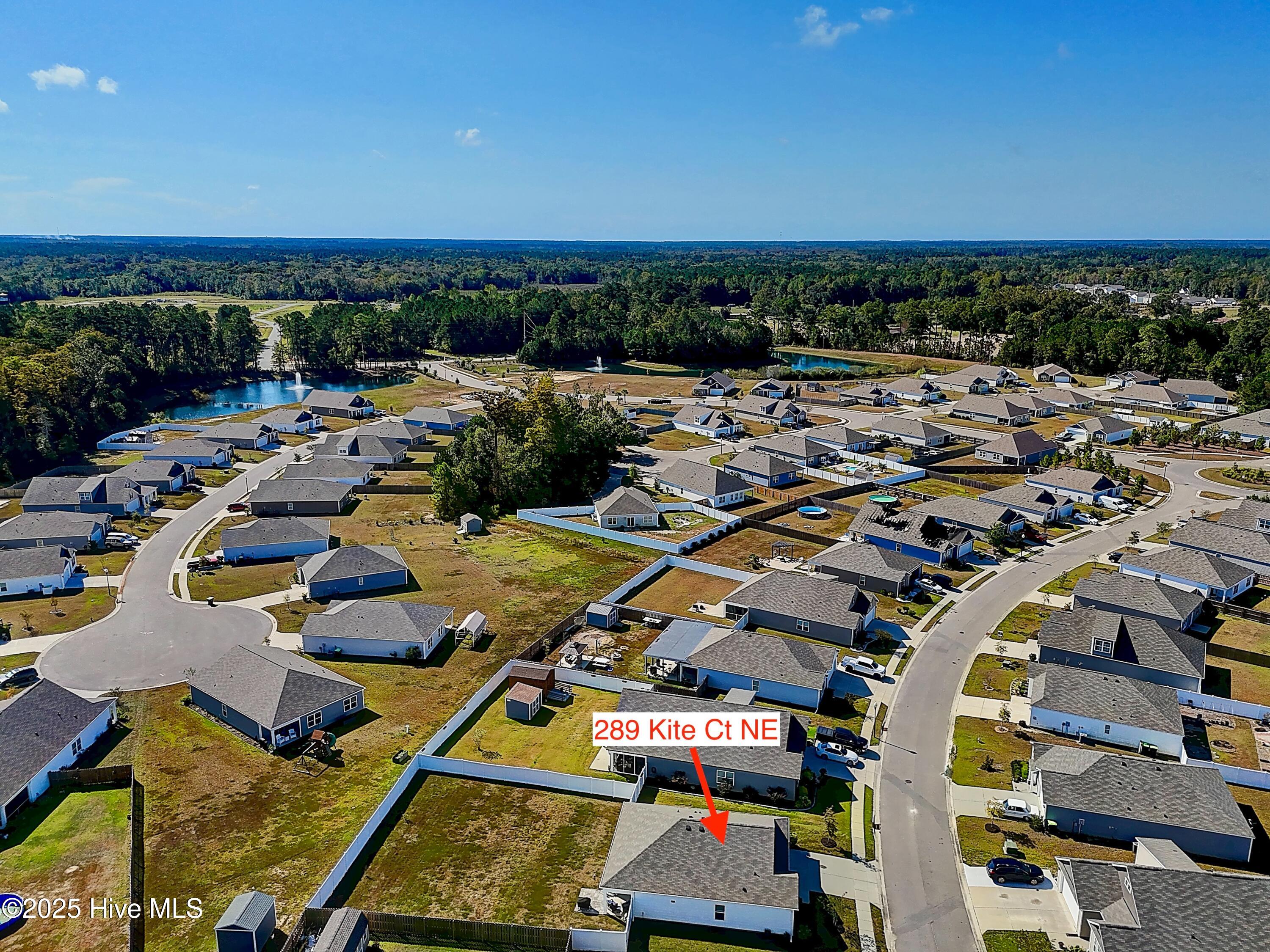 289 Kite Circle NE