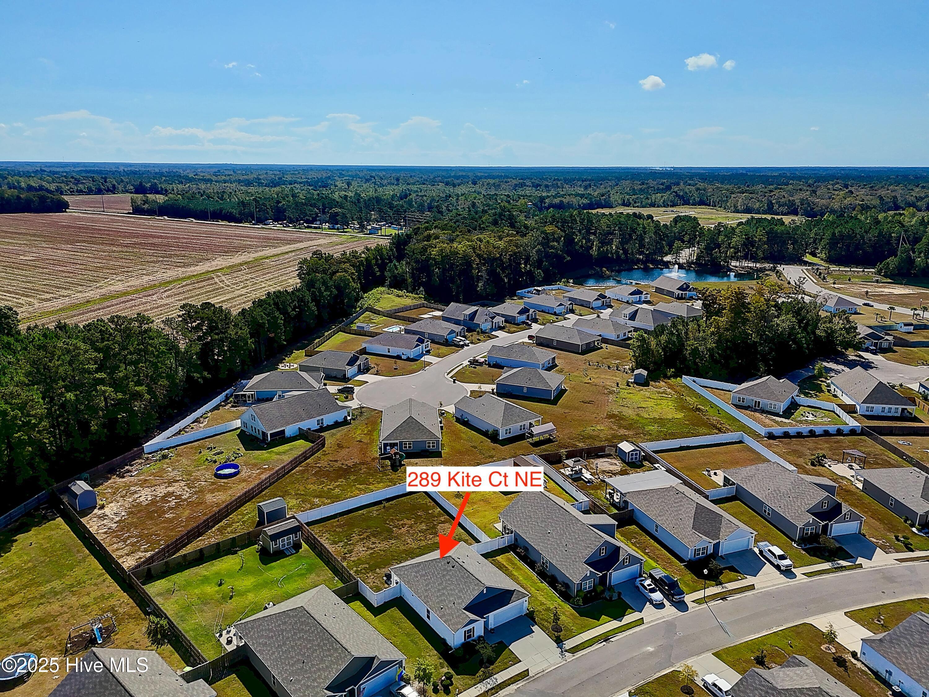 289 Kite Circle NE