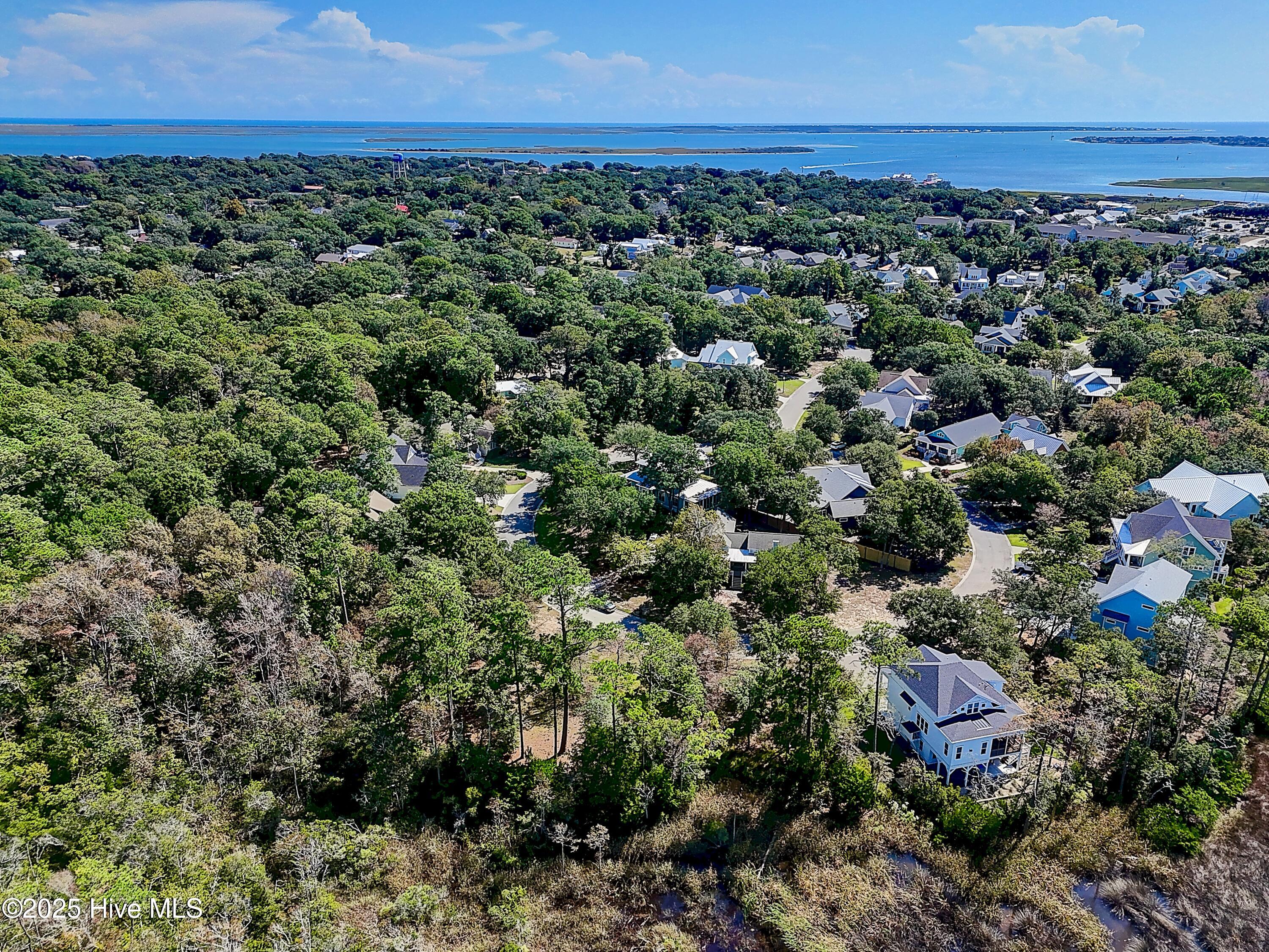 742 Skipjack Circle