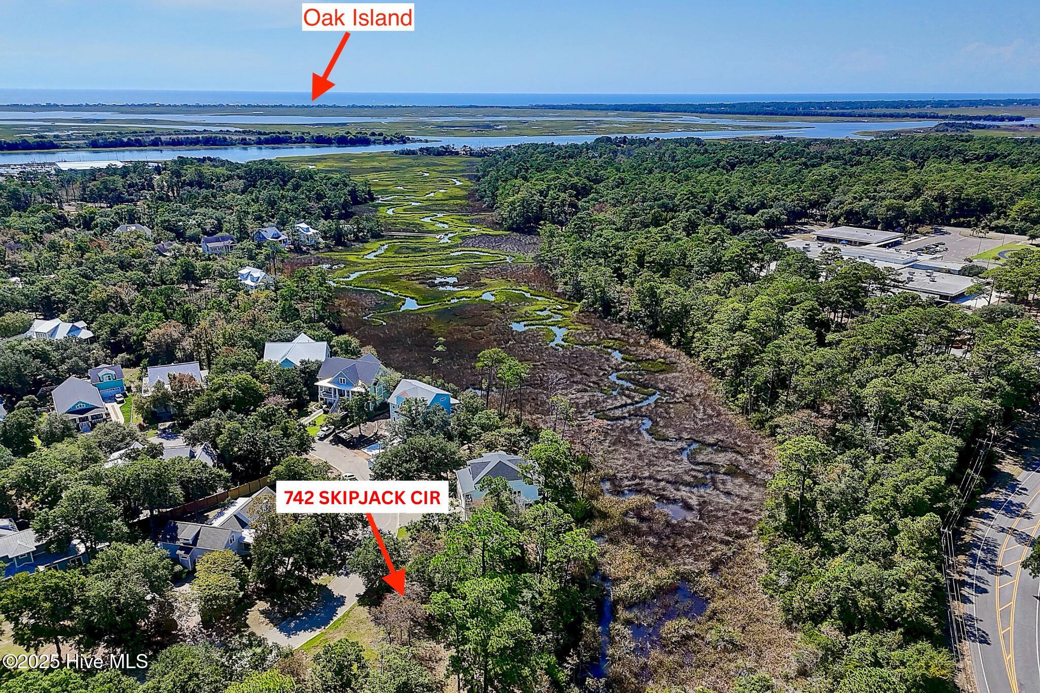 742 Skipjack Circle
