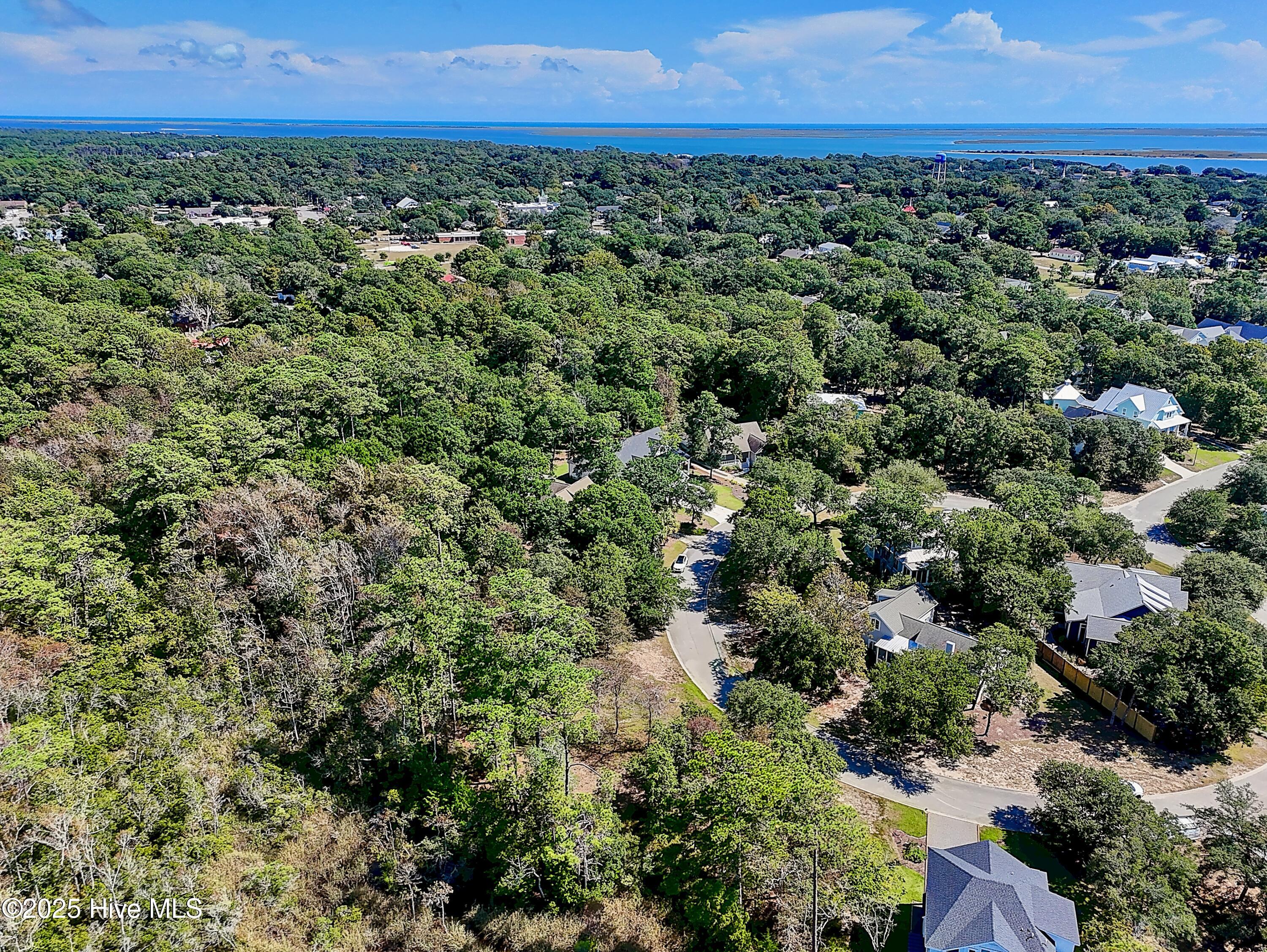 742 Skipjack Circle