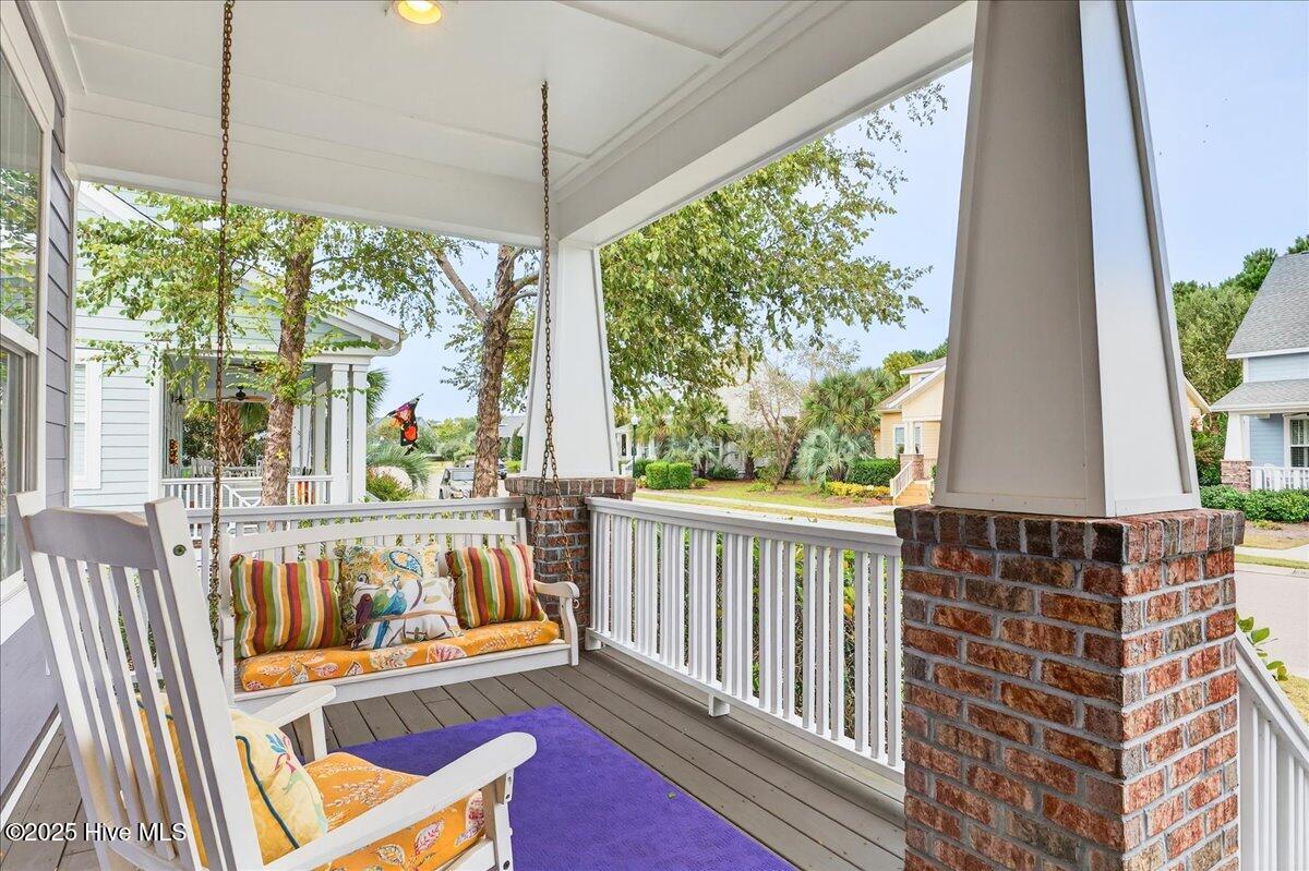 813 Cades Trail