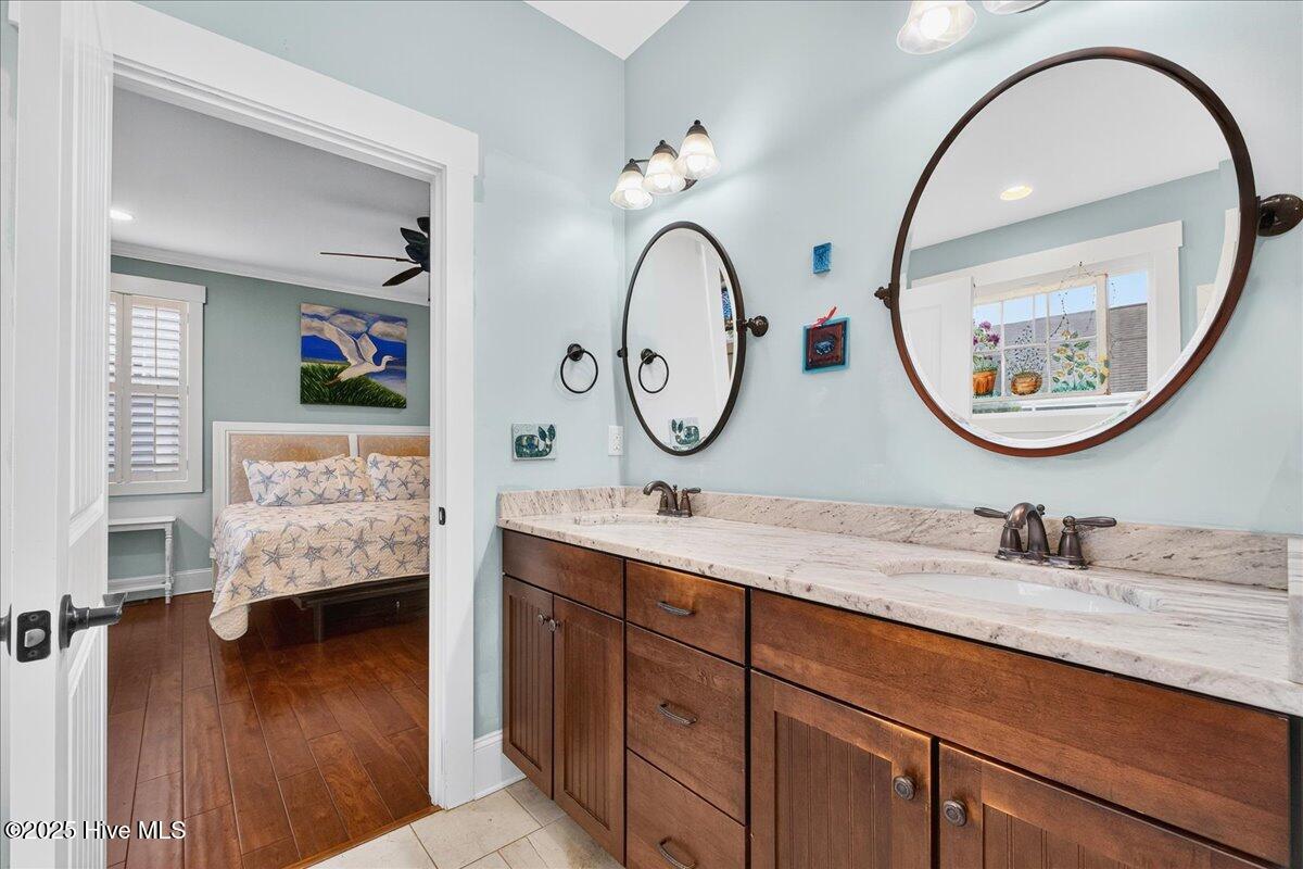 813 Cades Trail