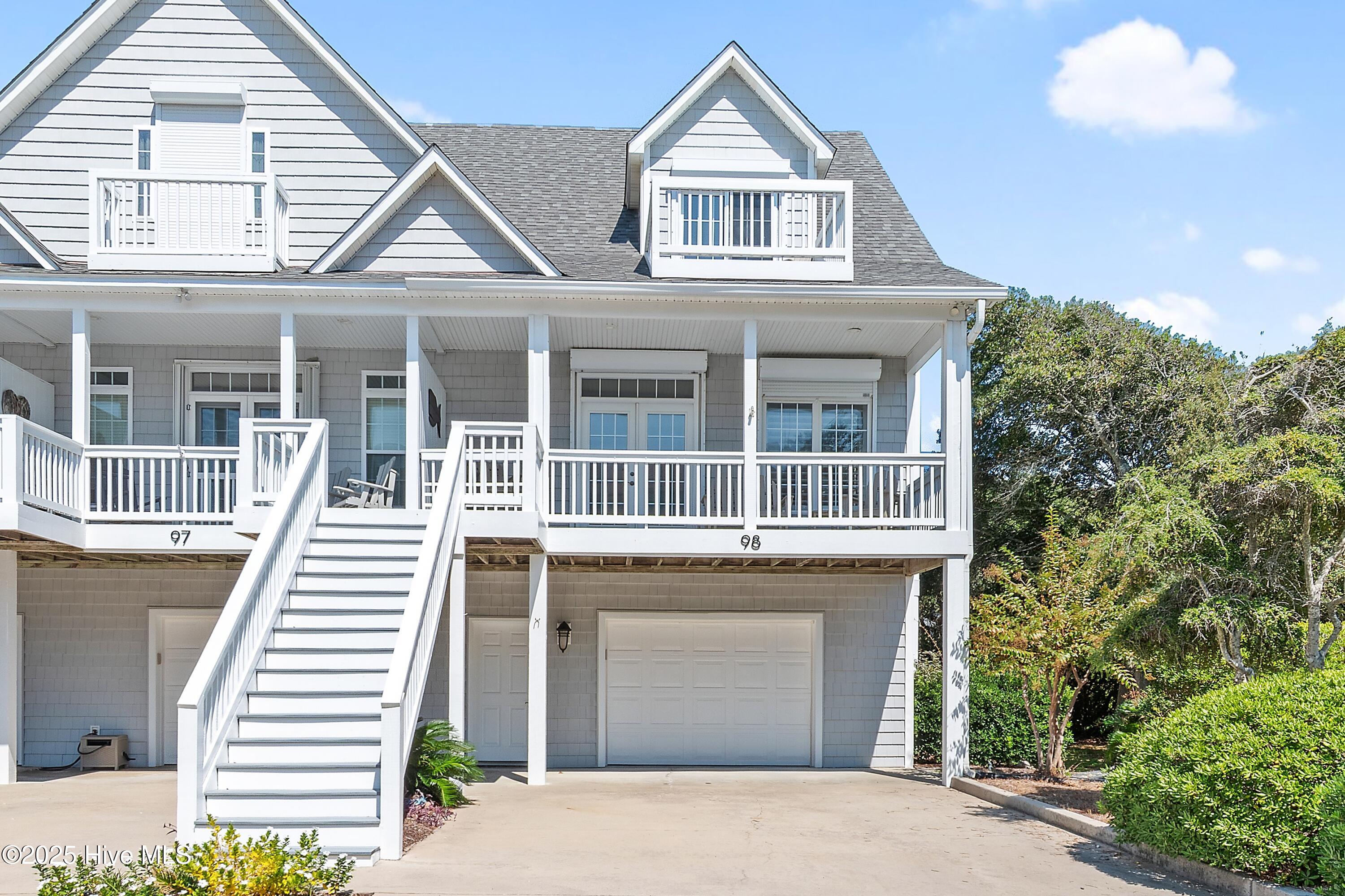 98 Foxfire Trace
