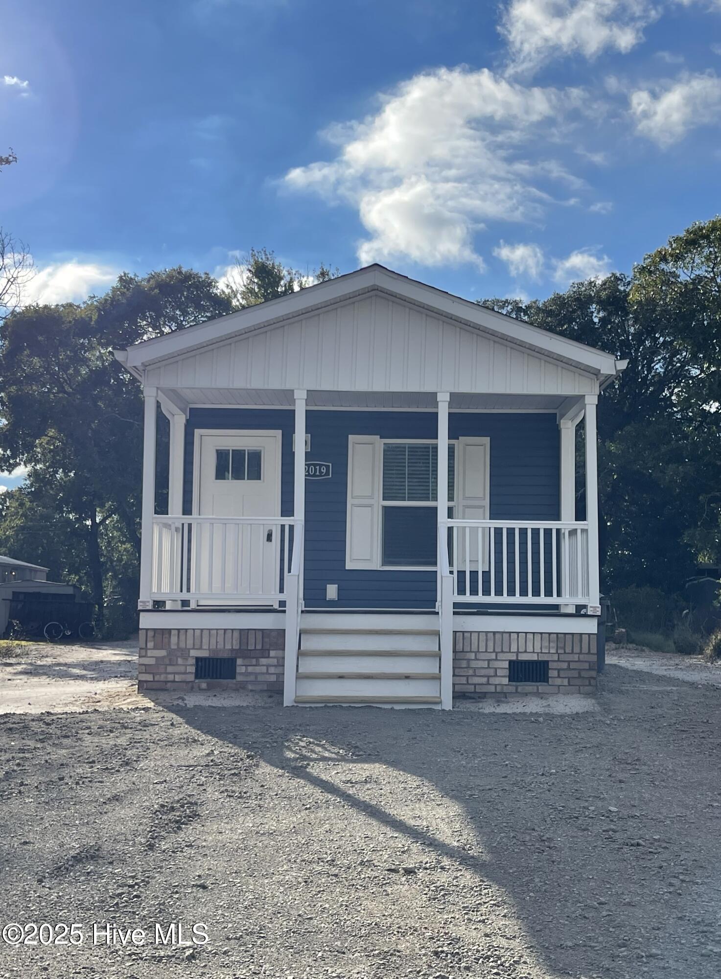 2019 Cedar Lane SW