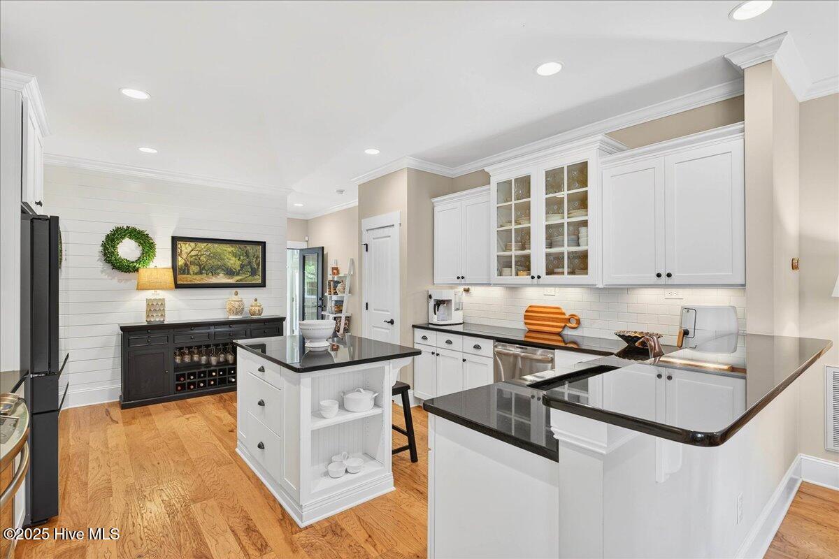 818 Cades Trail, Southport