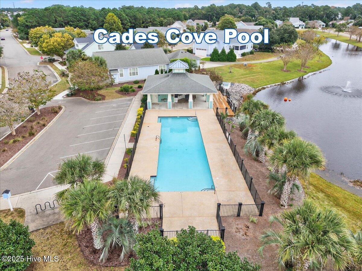 818 Cades Trail, Southport