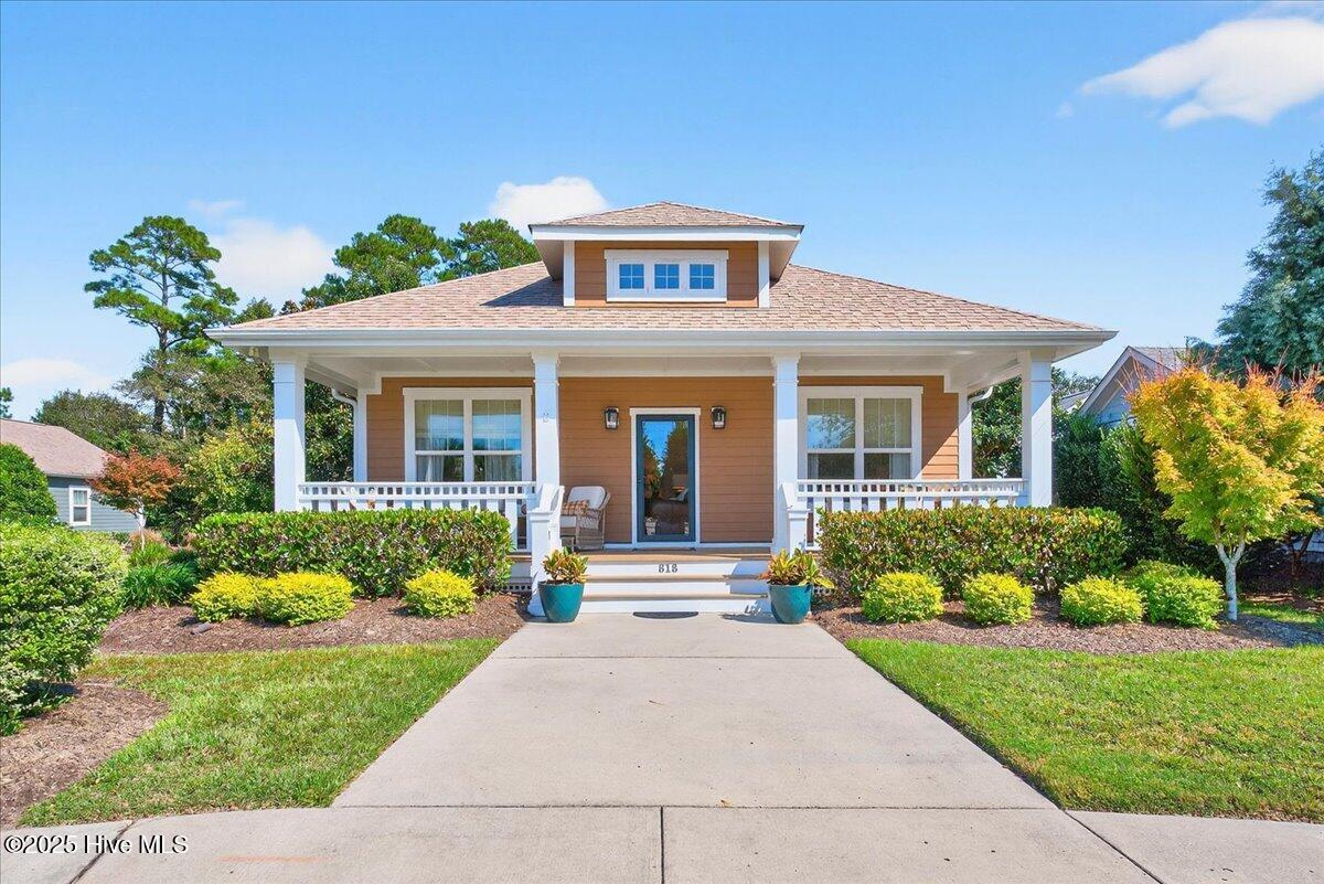 818 Cades Trail, Southport