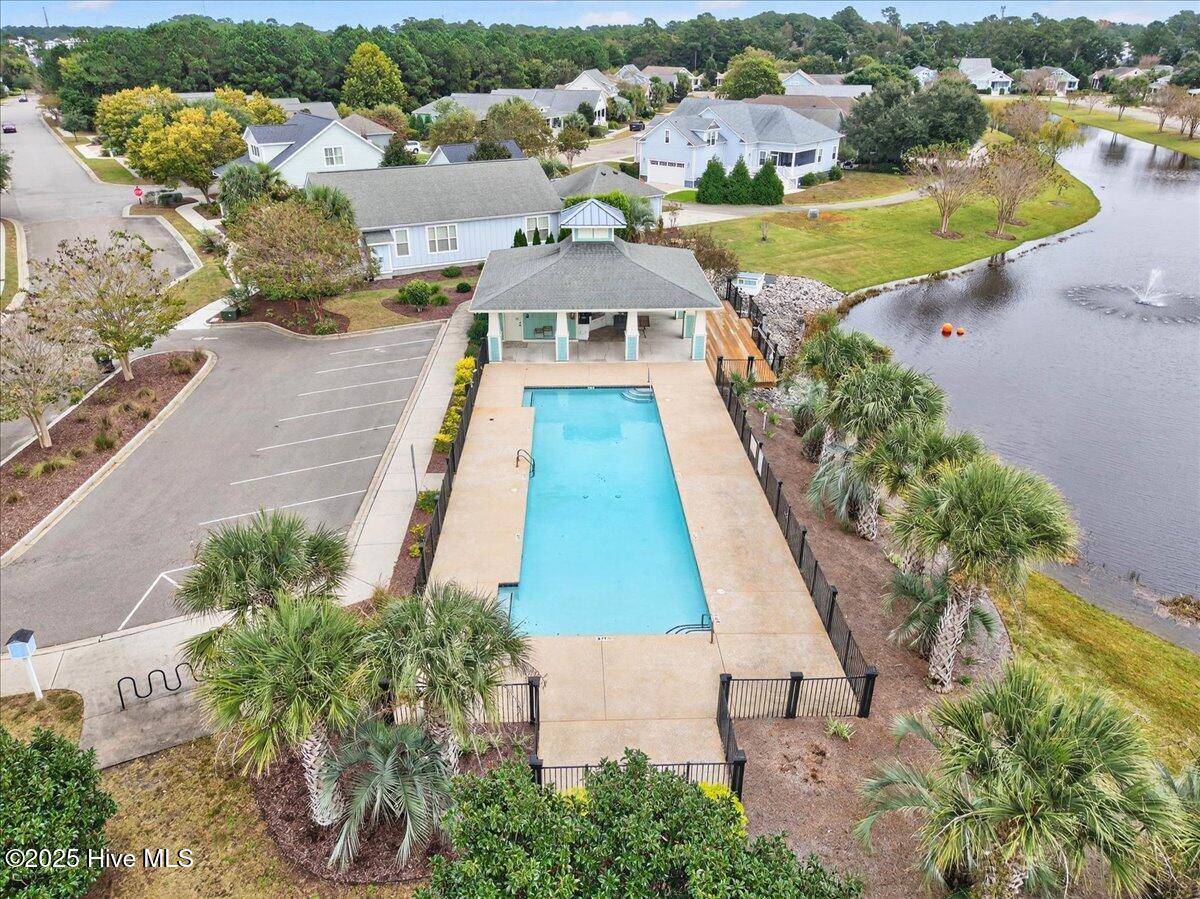 818 Cades Trail, Southport