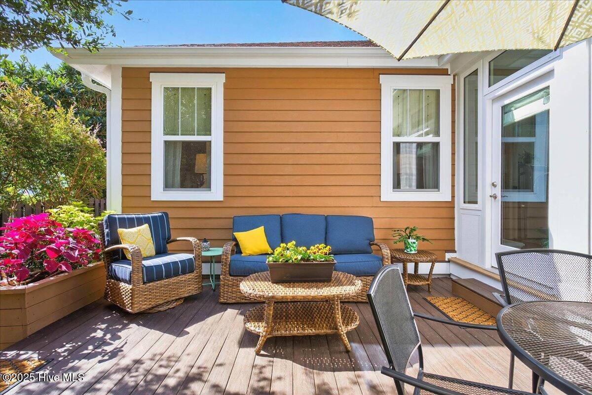 818 Cades Trail, Southport