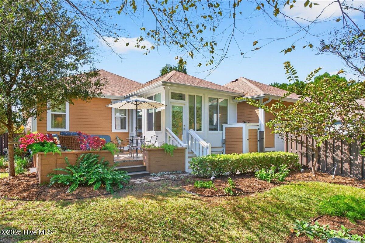 818 Cades Trail, Southport