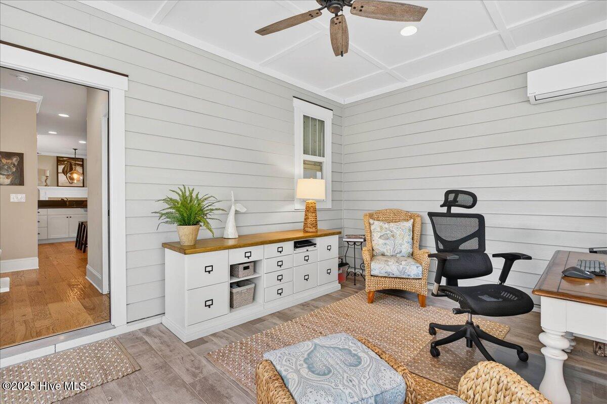 818 Cades Trail, Southport