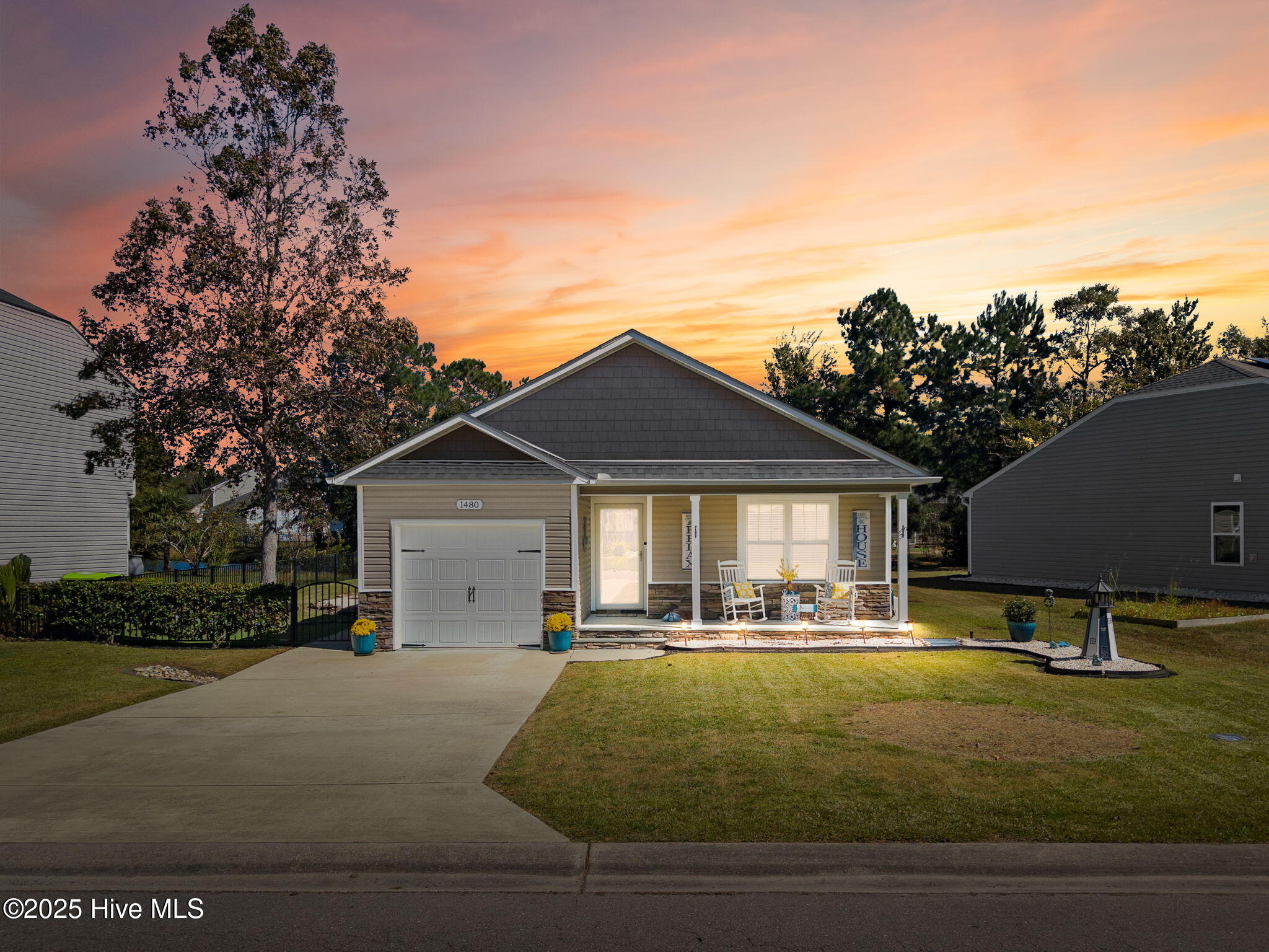 1480 Gate Hill Road SE, Bolivia