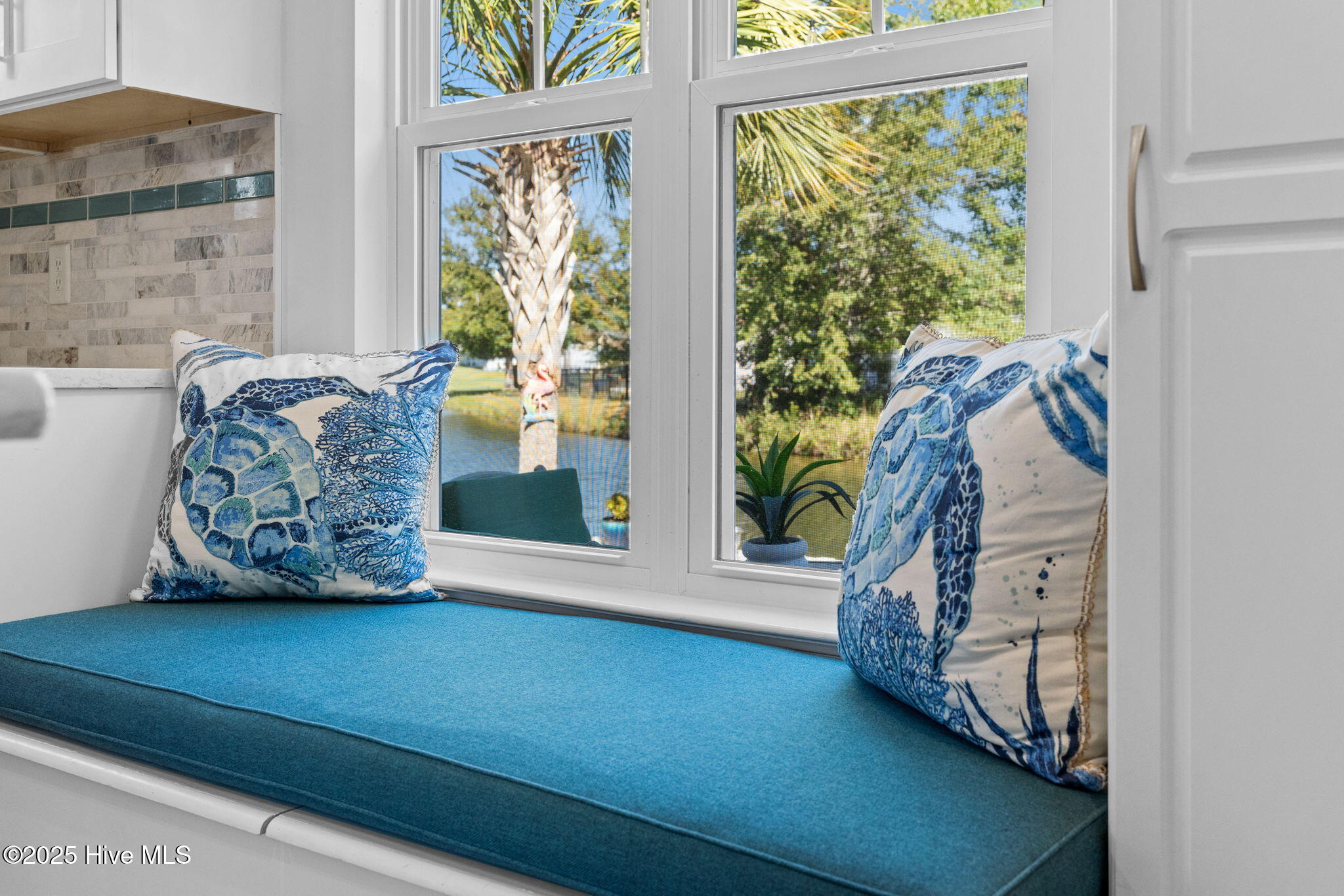 1480 Gate Hill Road SE, Bolivia