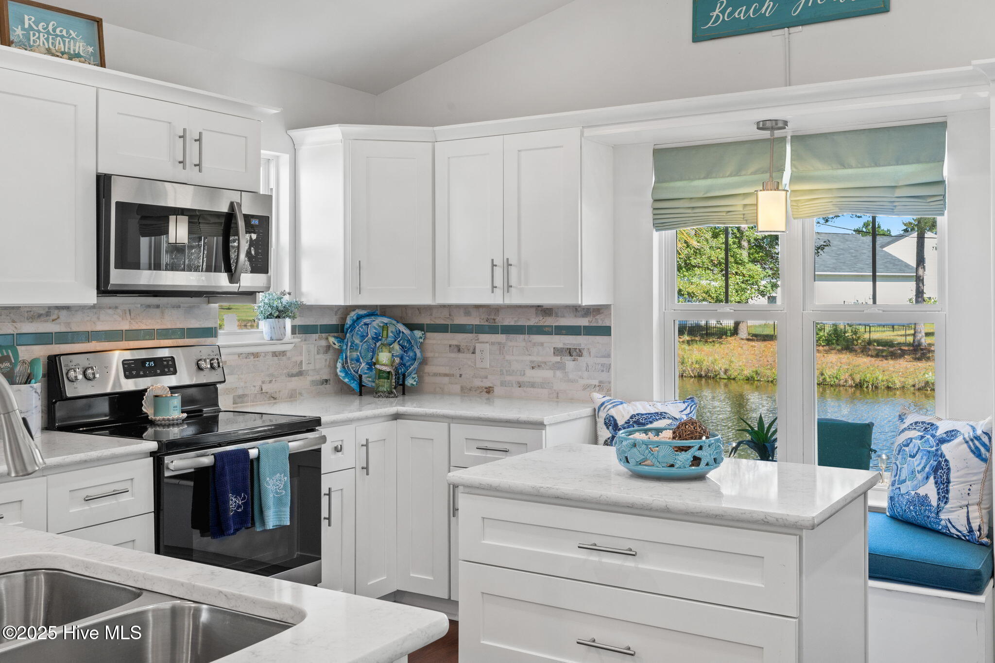 1480 Gate Hill Road SE, Bolivia