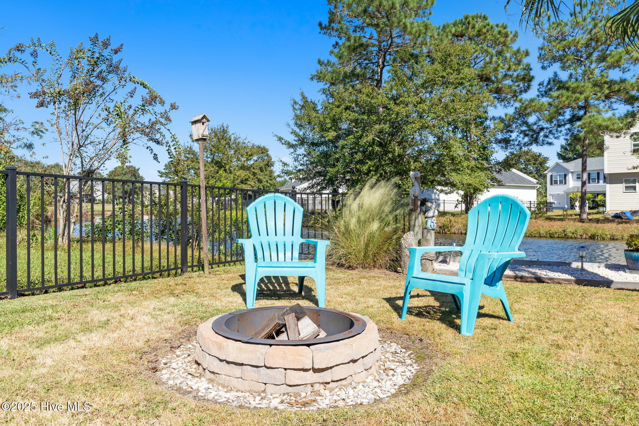 1480 Gate Hill Road SE, Bolivia