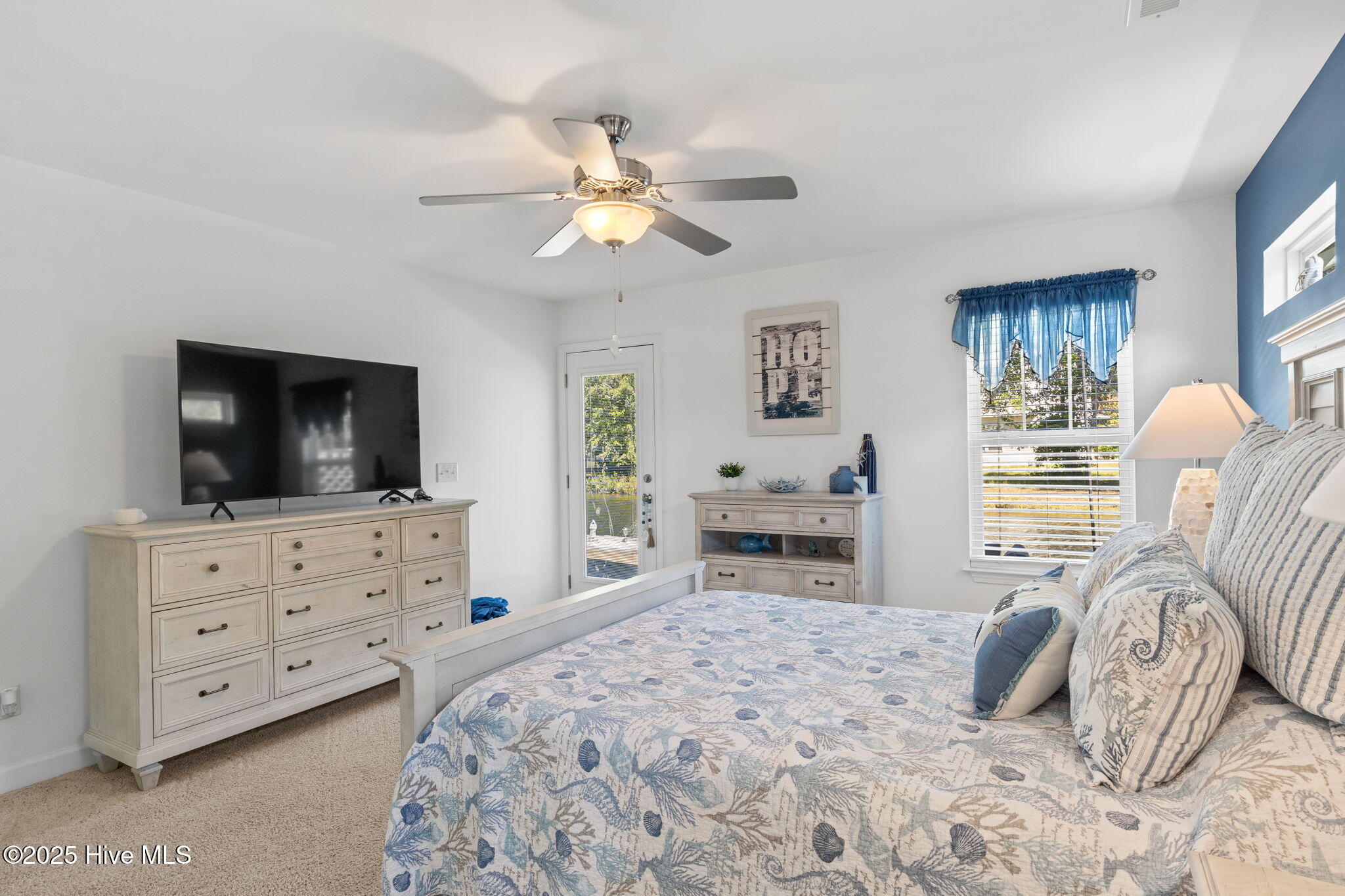 1480 Gate Hill Road SE, Bolivia