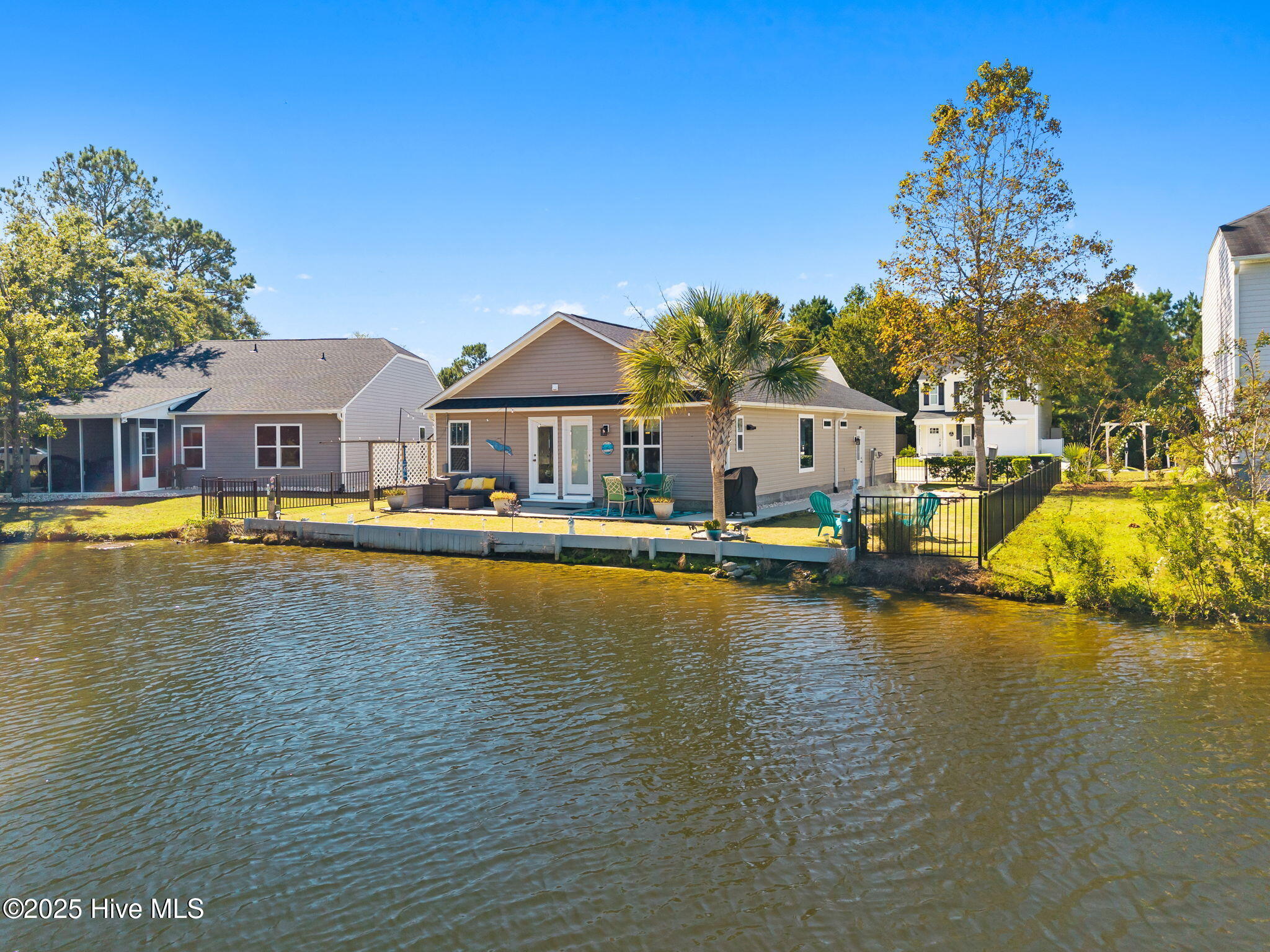 1480 Gate Hill Road SE, Bolivia