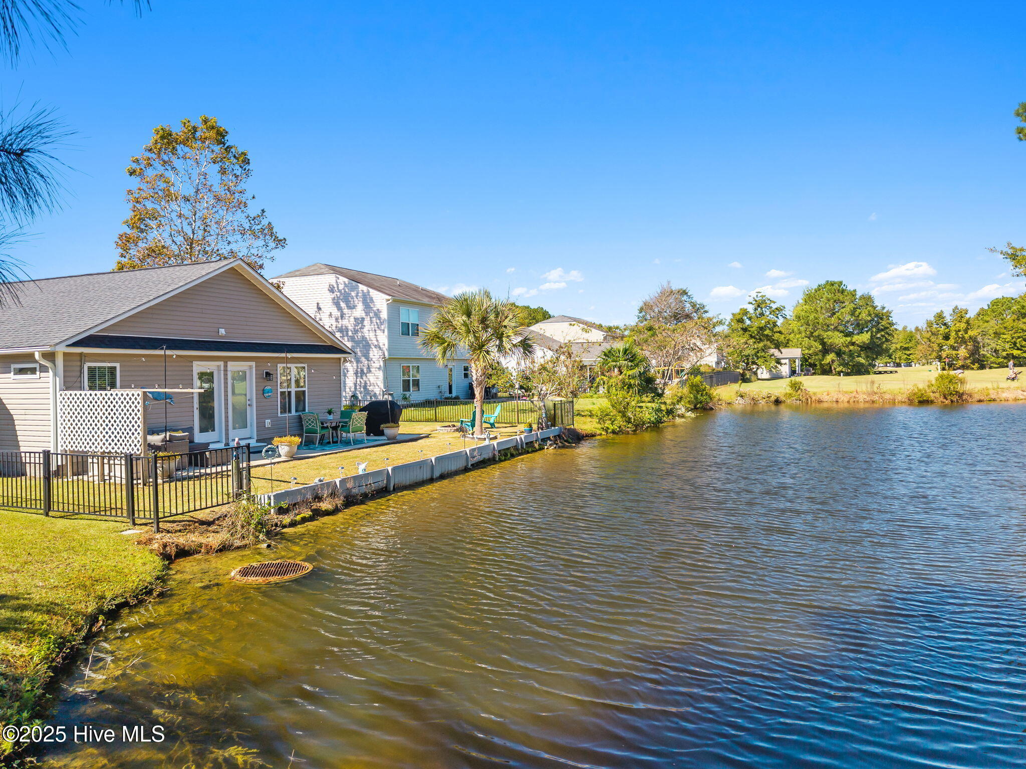 1480 Gate Hill Road SE, Bolivia