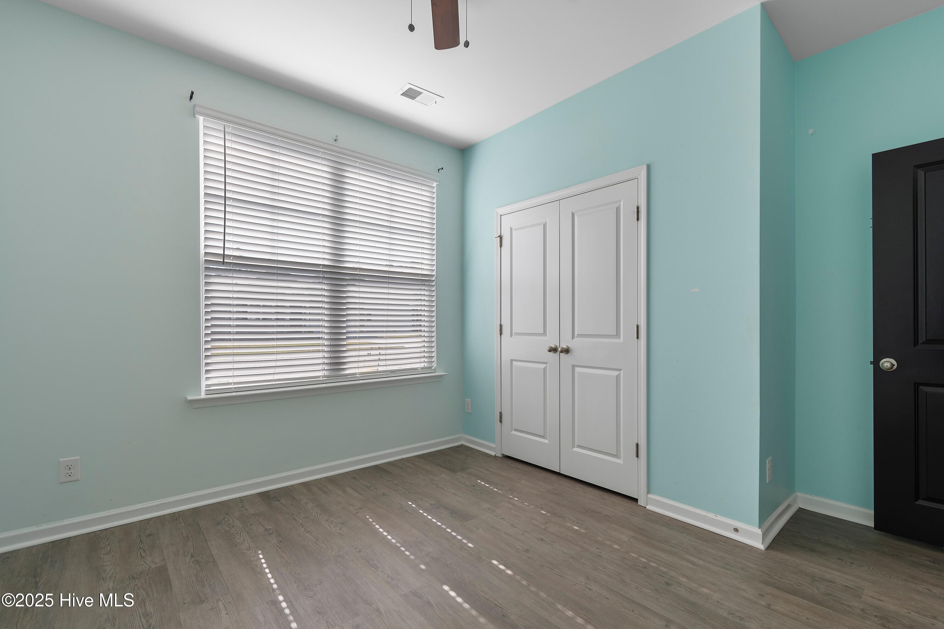 1724 Culdees Lane SE, Bolivia