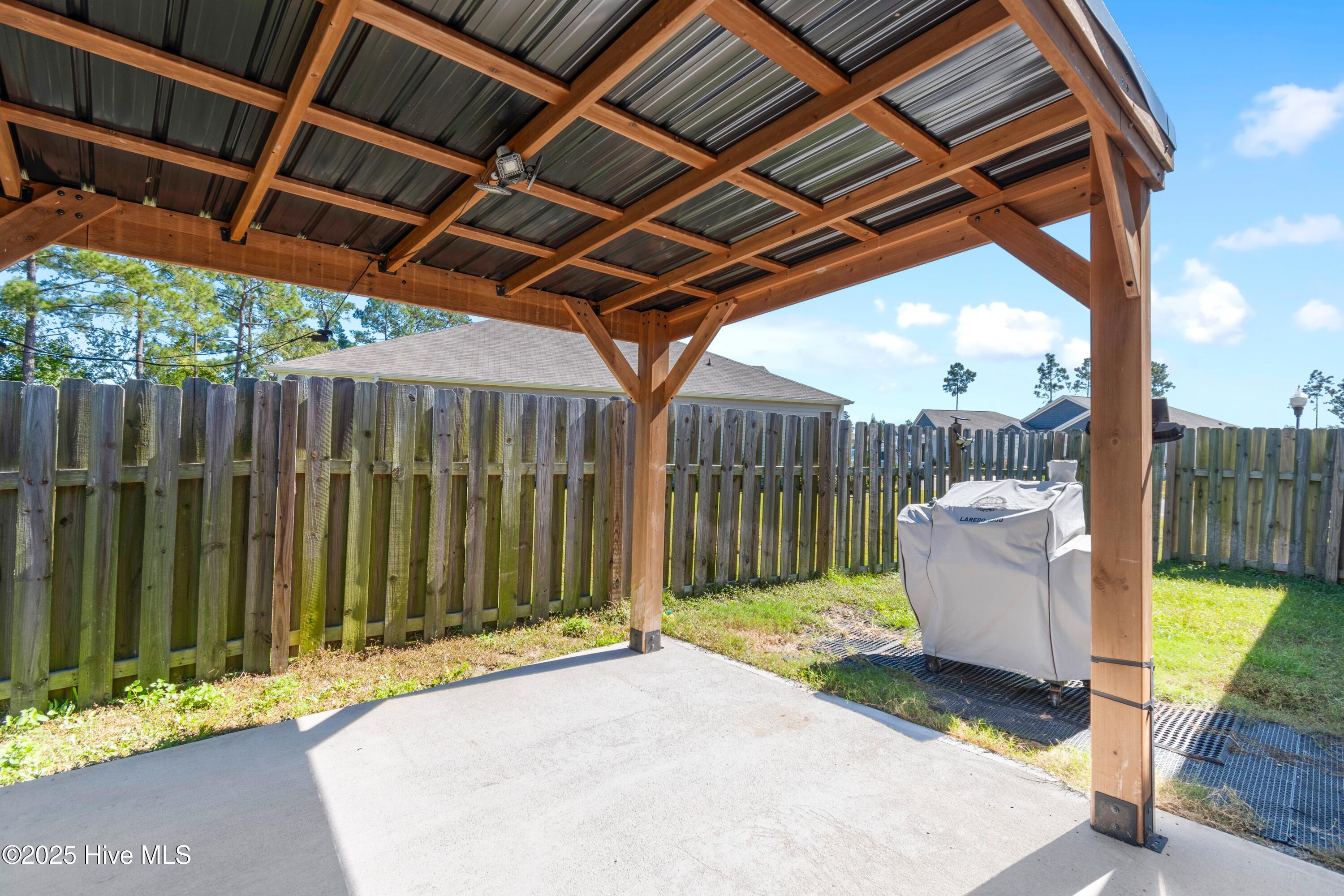 1724 Culdees Lane SE, Bolivia