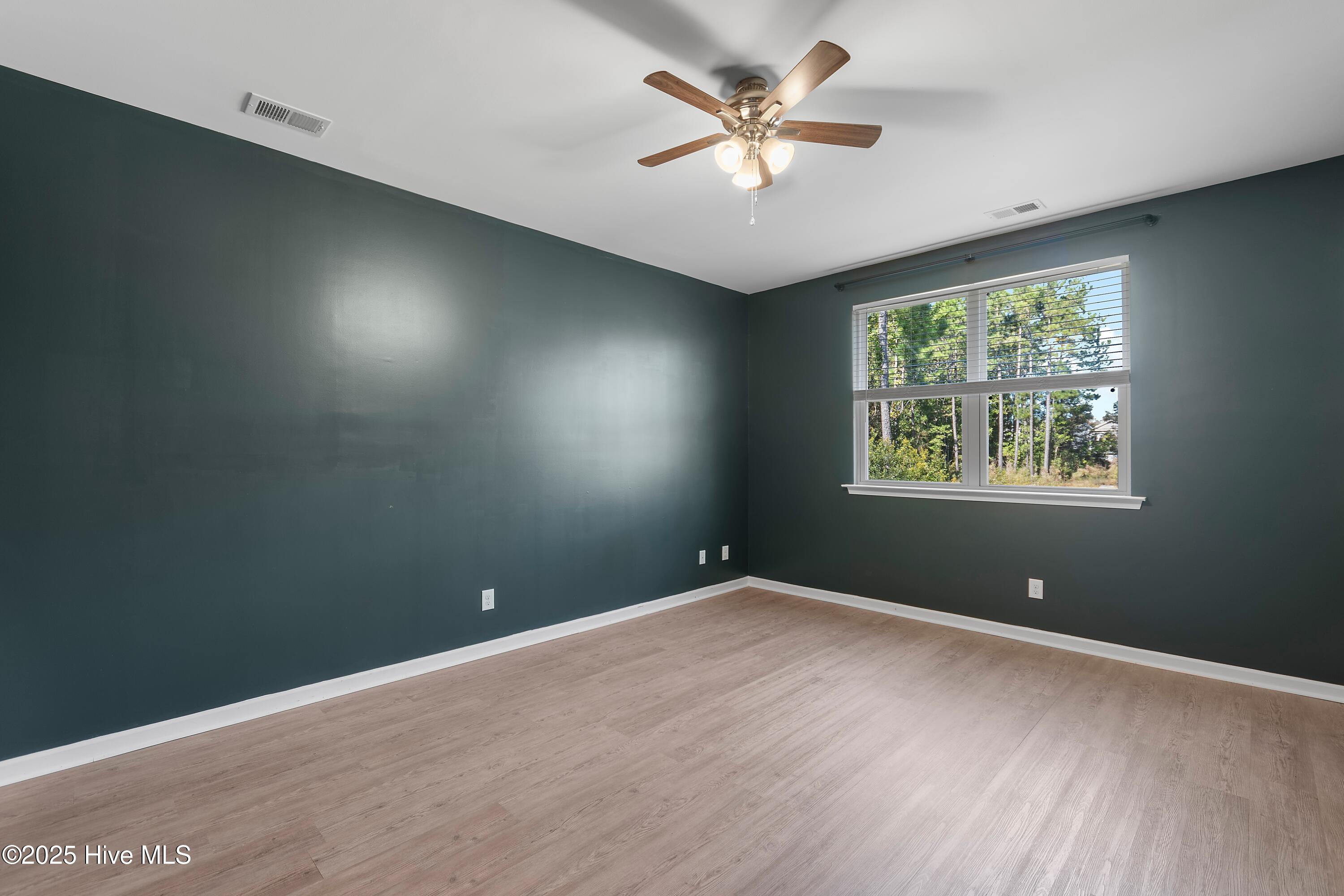 1724 Culdees Lane SE, Bolivia