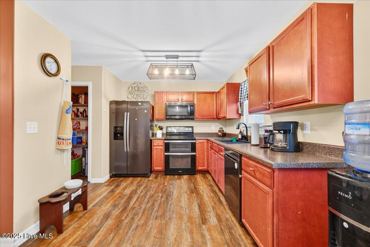 1432 Judith Drive SE, Bolivia