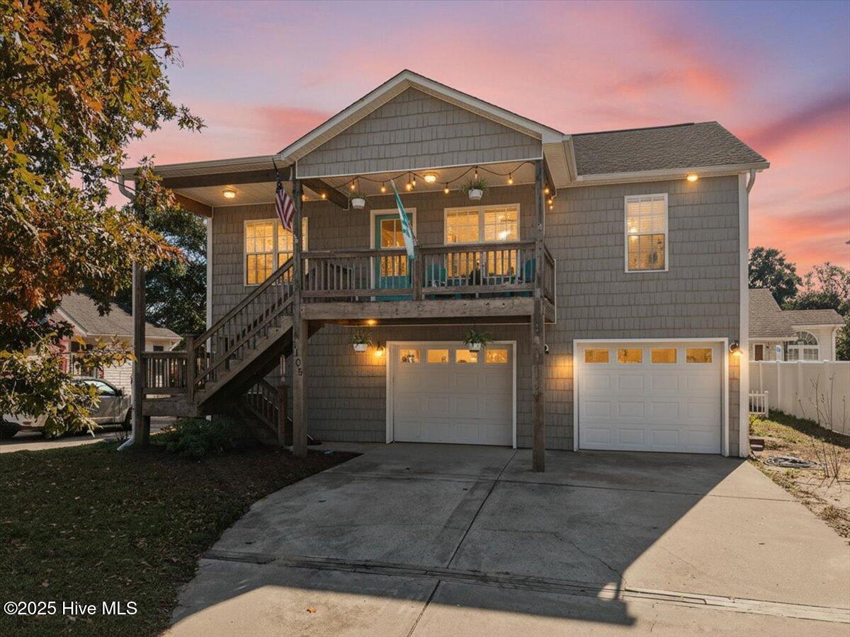 1105 W Oak Island Drive
