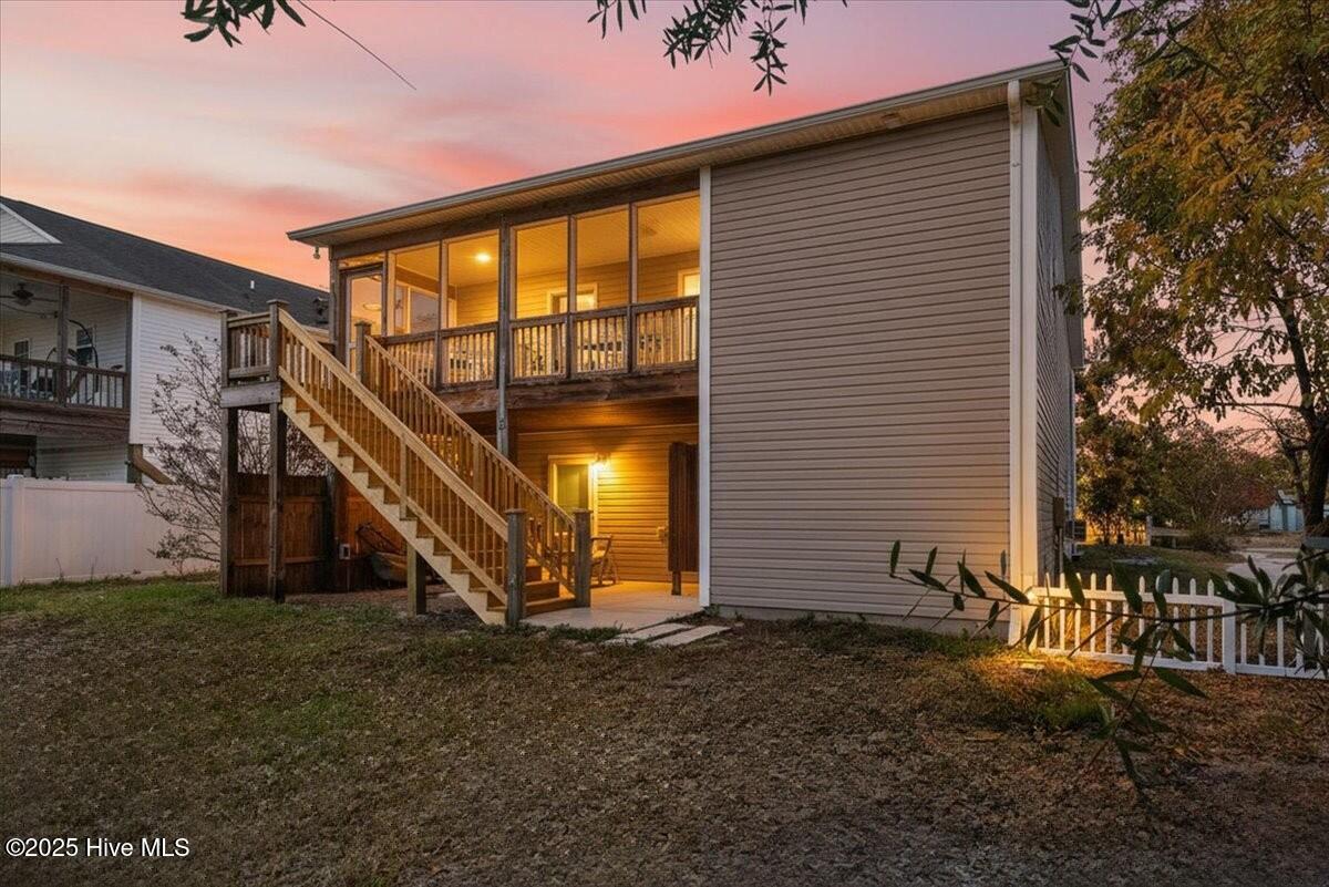 1105 W Oak Island Drive