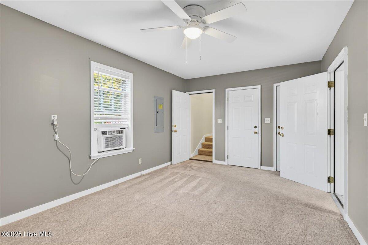 1105 W Oak Island Drive