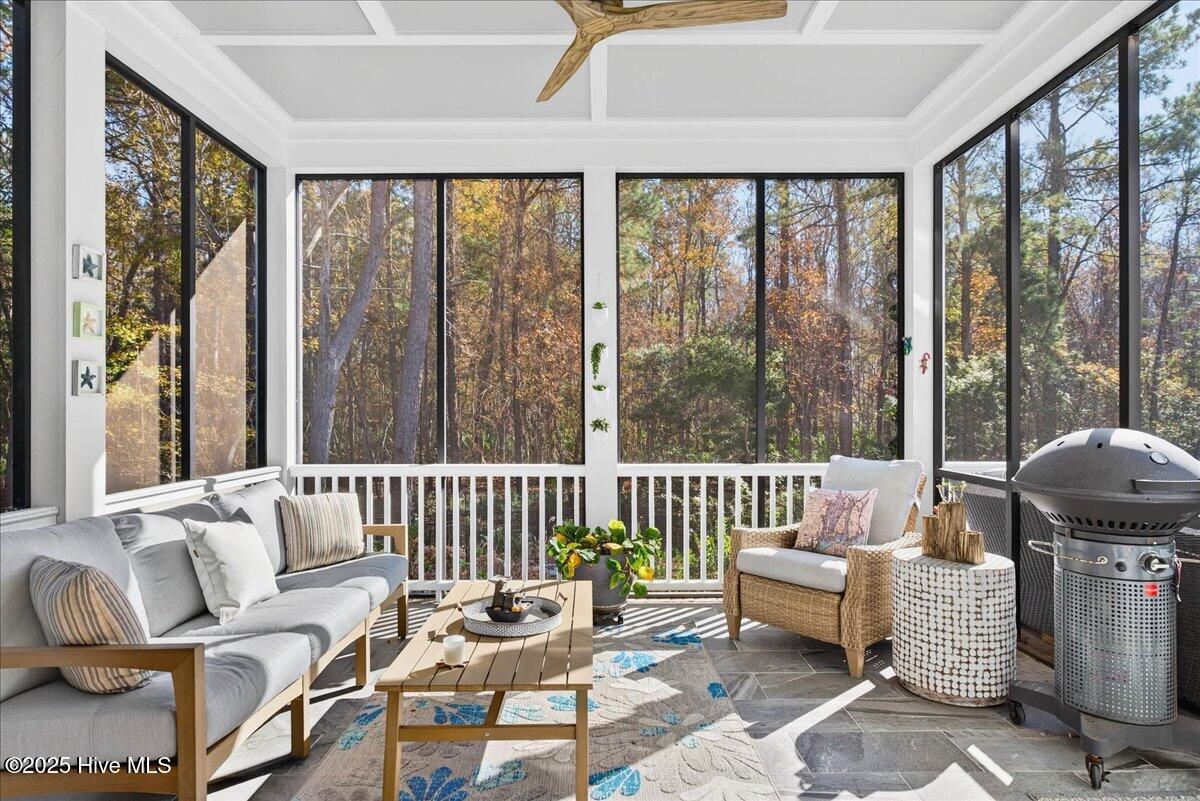 4308 Shelter Cove SE