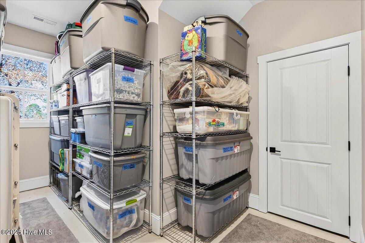 4308 Shelter Cove SE