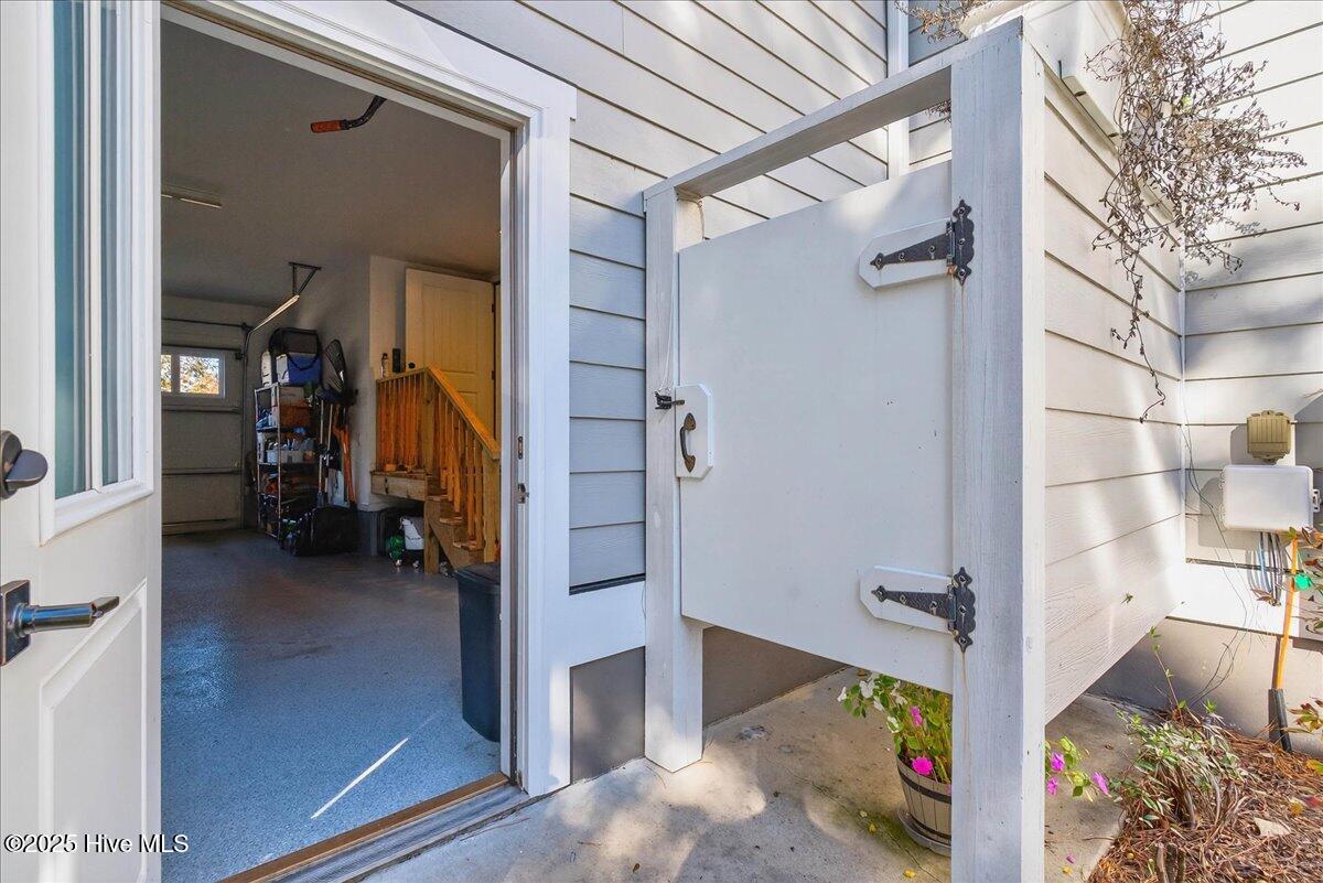 4308 Shelter Cove SE