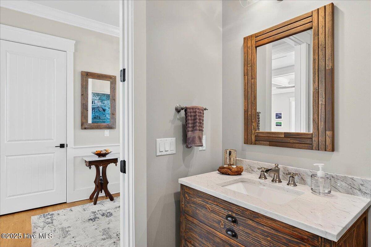 4308 Shelter Cove SE