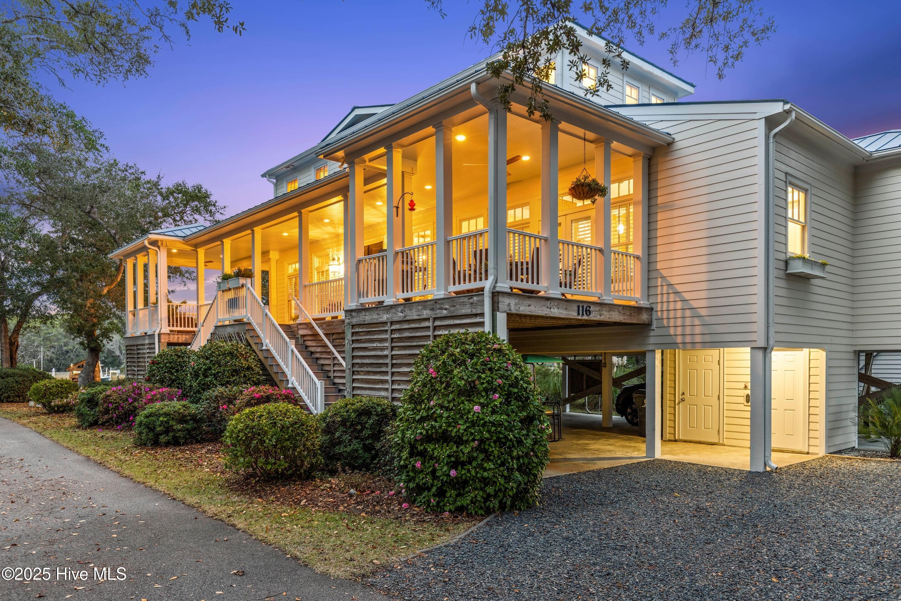 116 SW Yacht Drive