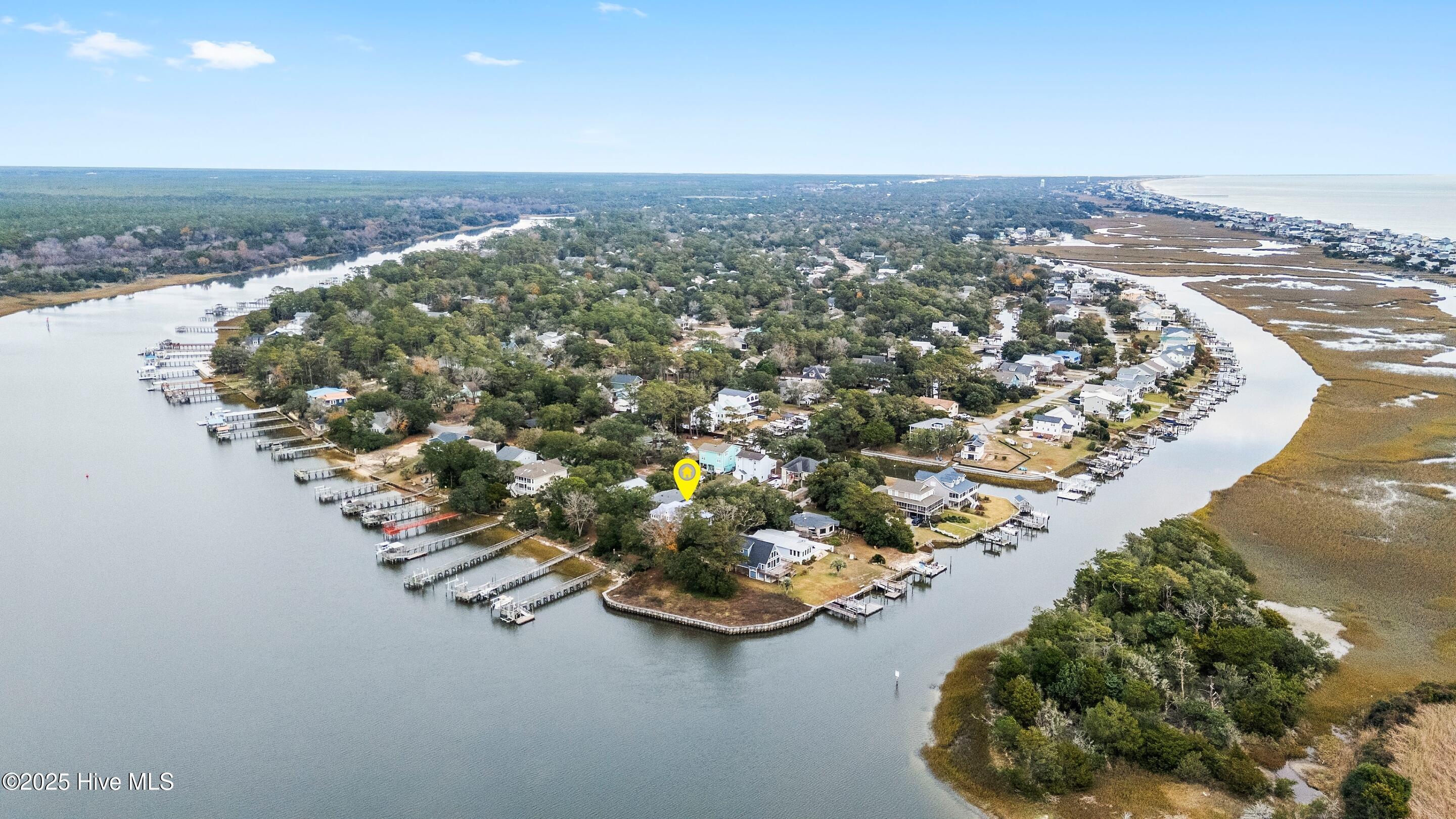 116 SW Yacht Drive