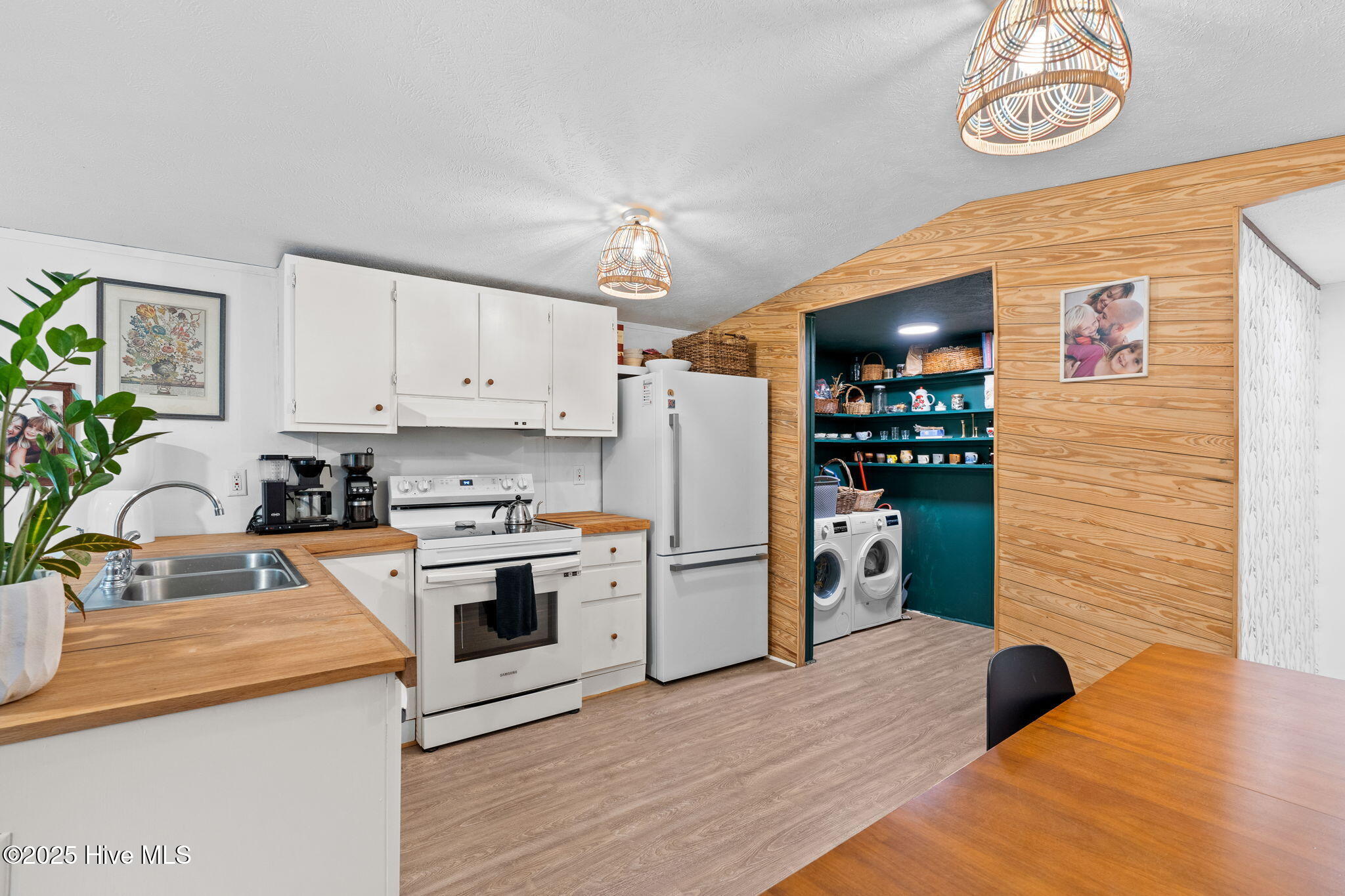 118 NE 67th Street