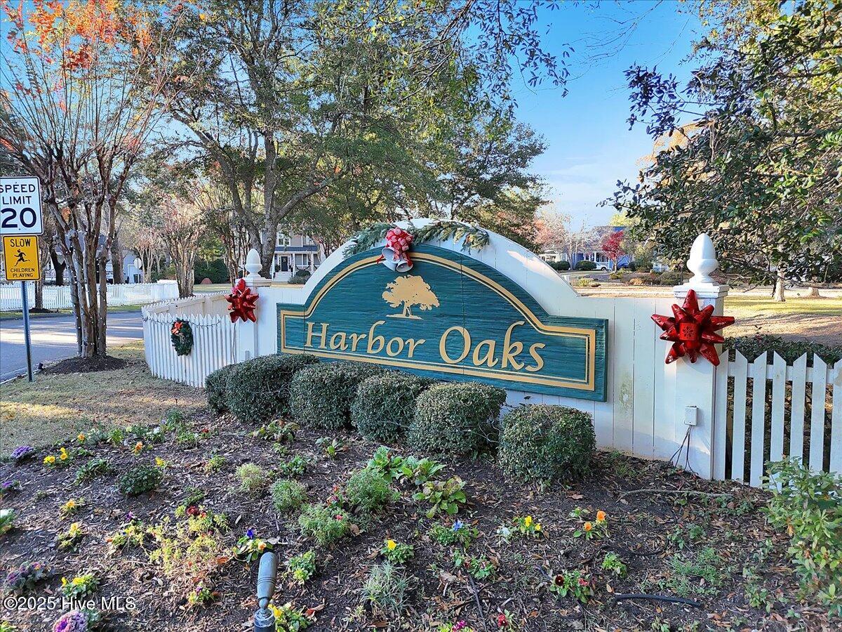 5104 Hollow Tree Drive